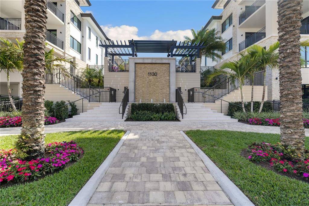 Naples, FL 34102,1130 3rd AVE S #210