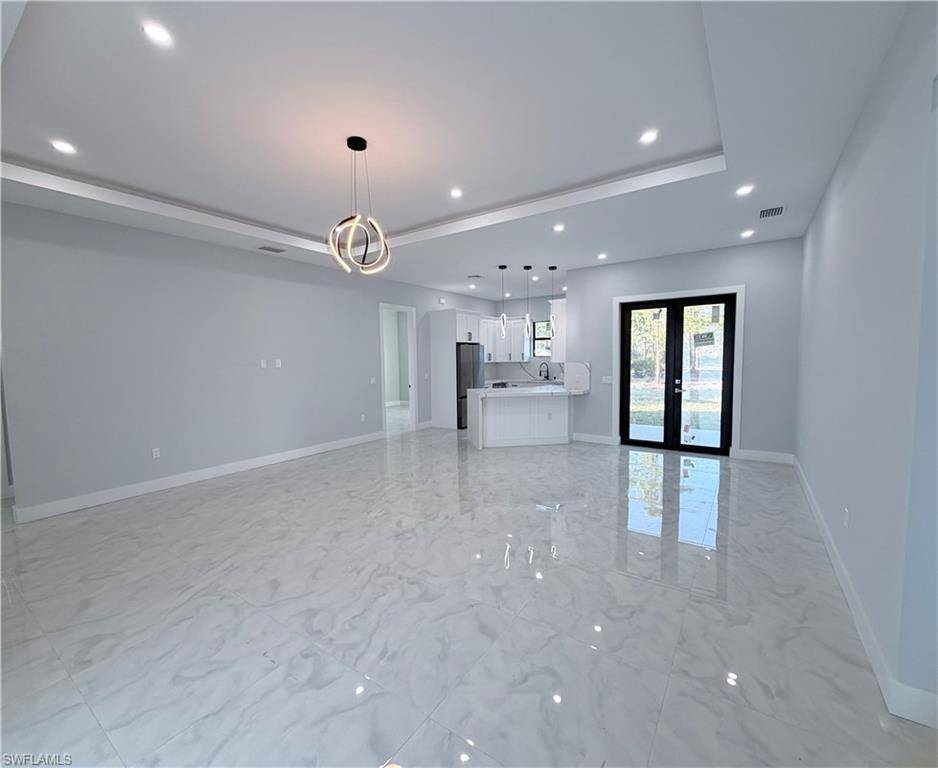 Naples, FL 34120,2761 54th AVE NE