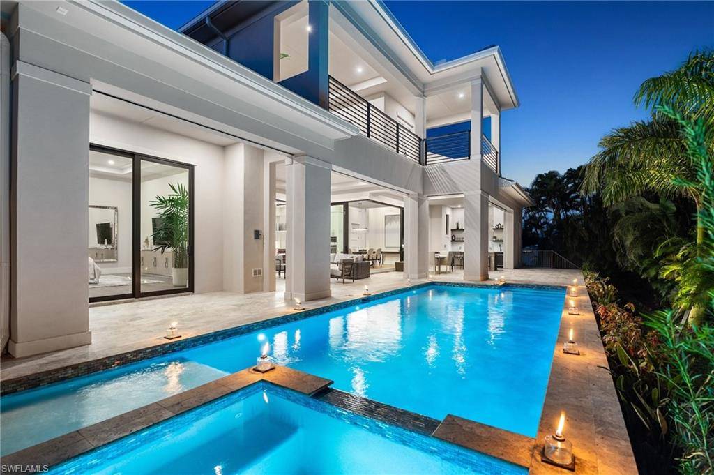 Naples, FL 34103,3540 Crayton RD