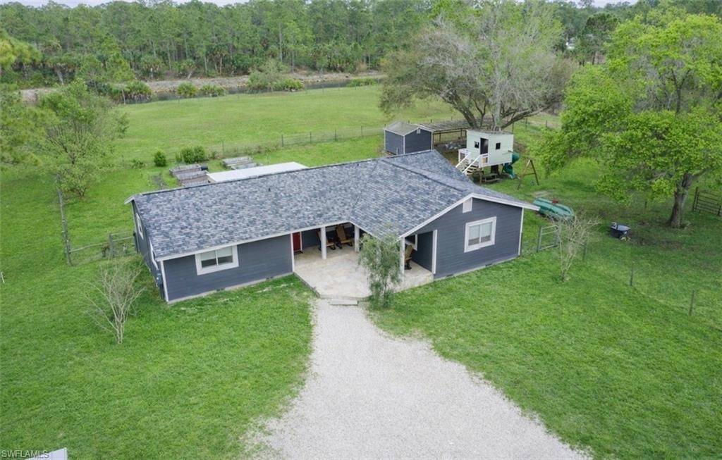 2210 20th AVE NE, Naples, FL 34120