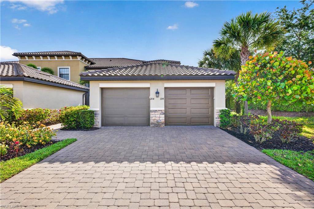 9366 Pocida CT #104, Naples, FL 34119