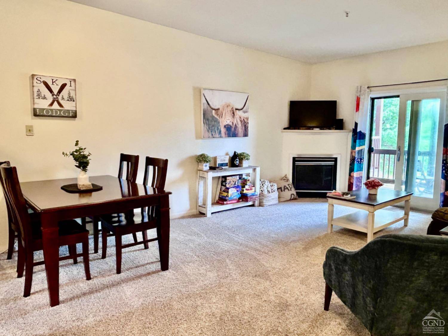 Hunter, NY 12442,73 Liftside DR #B-6