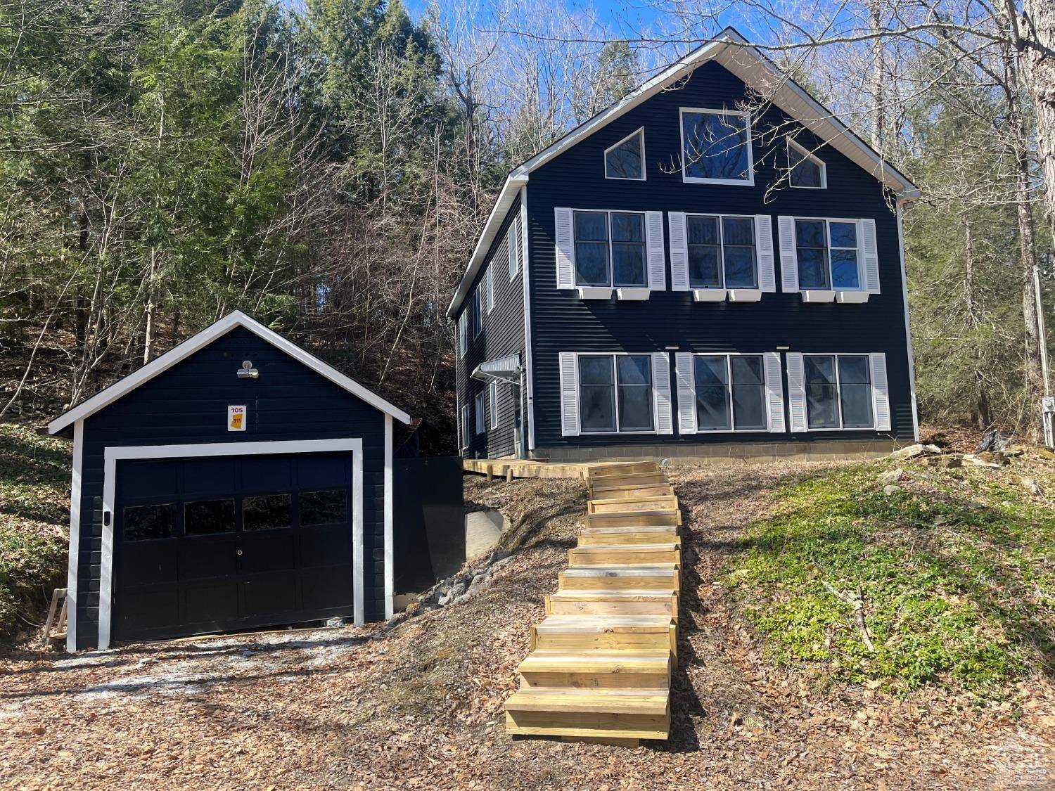 Canaan, NY 12029,105 Mcnamee