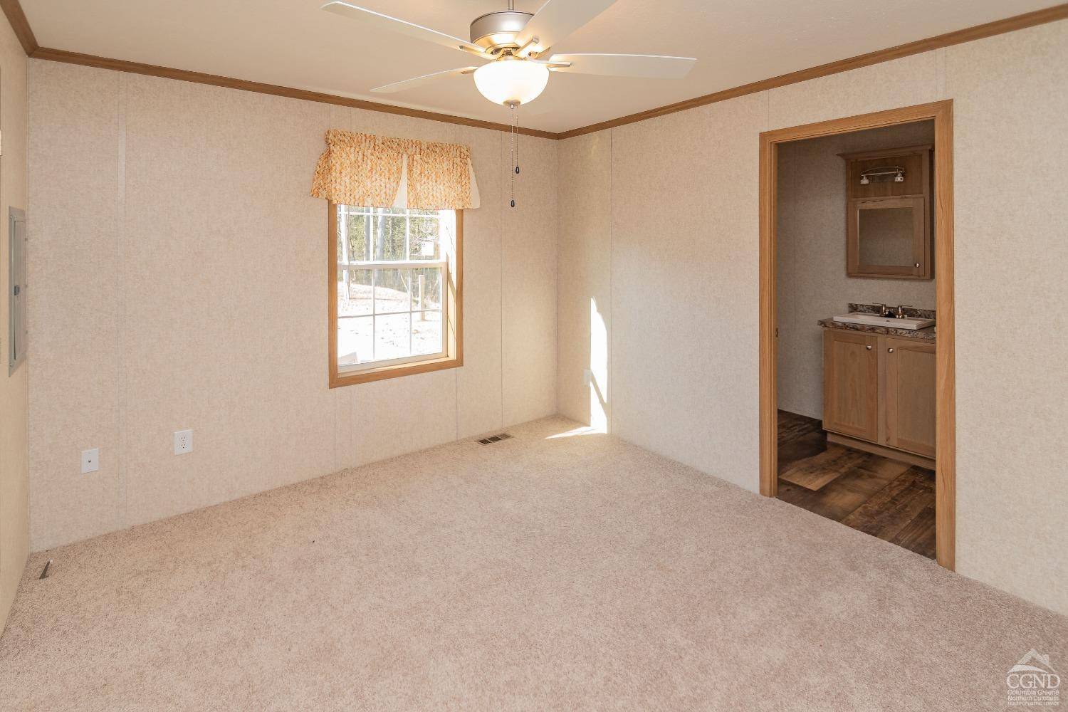 Stuyvesant, NY 12173,50 South St.