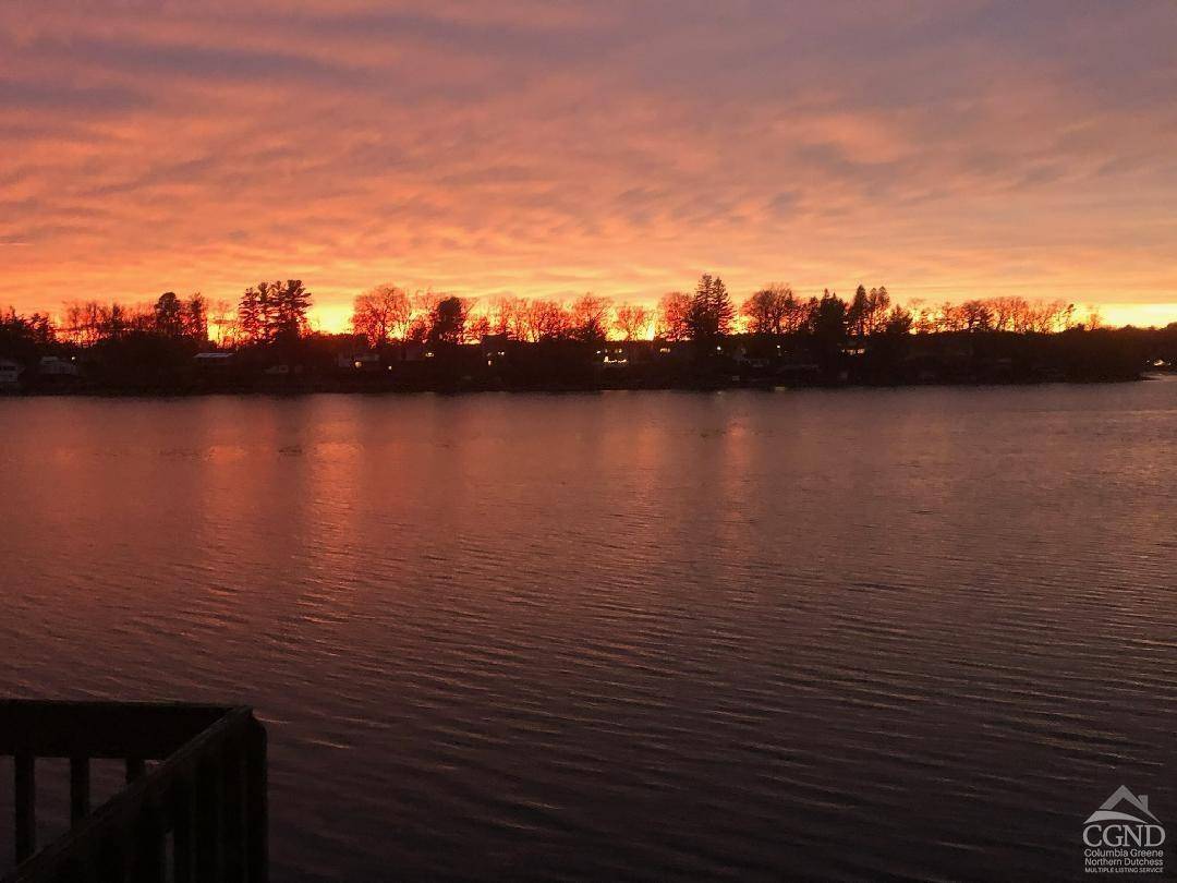 Valatie, NY 12184,41 East Shore DR