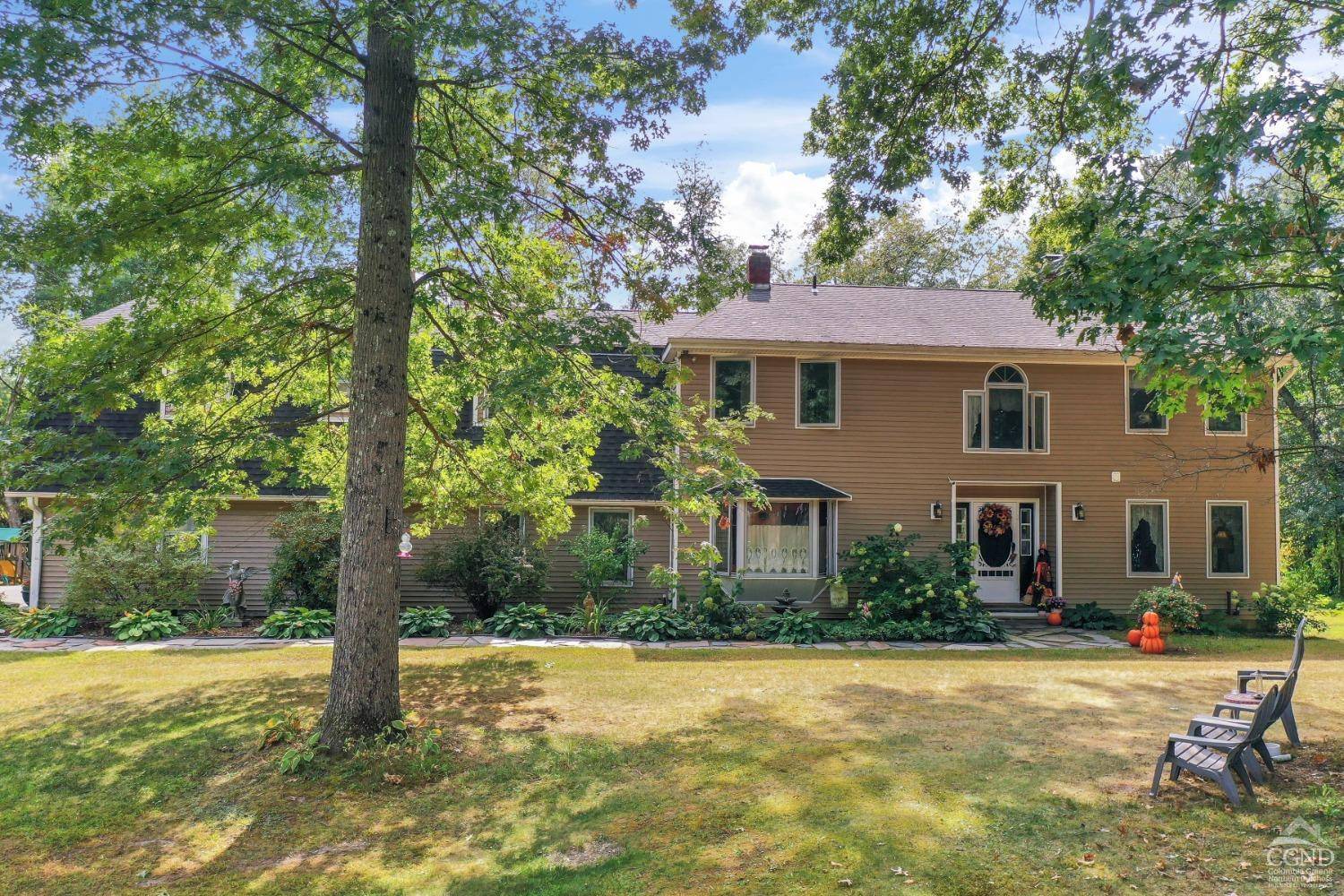 Kinderhook, NY 12184,6 Weathersfield Ln