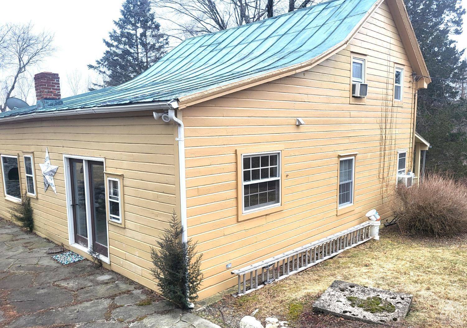 Kinderhook, NY 12061,839 Old Post