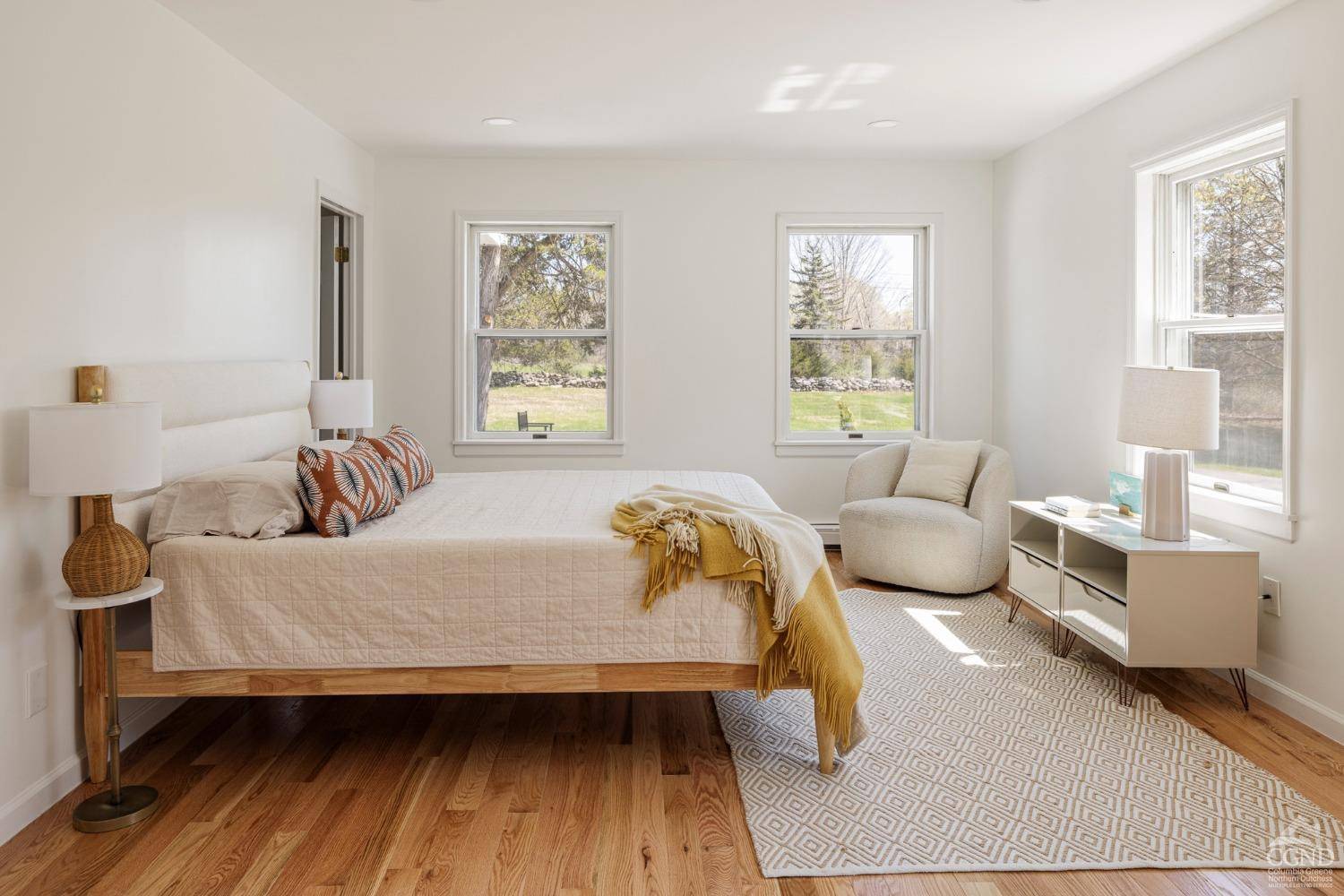 Rhinebeck, NY 12572,2963 Route 9g