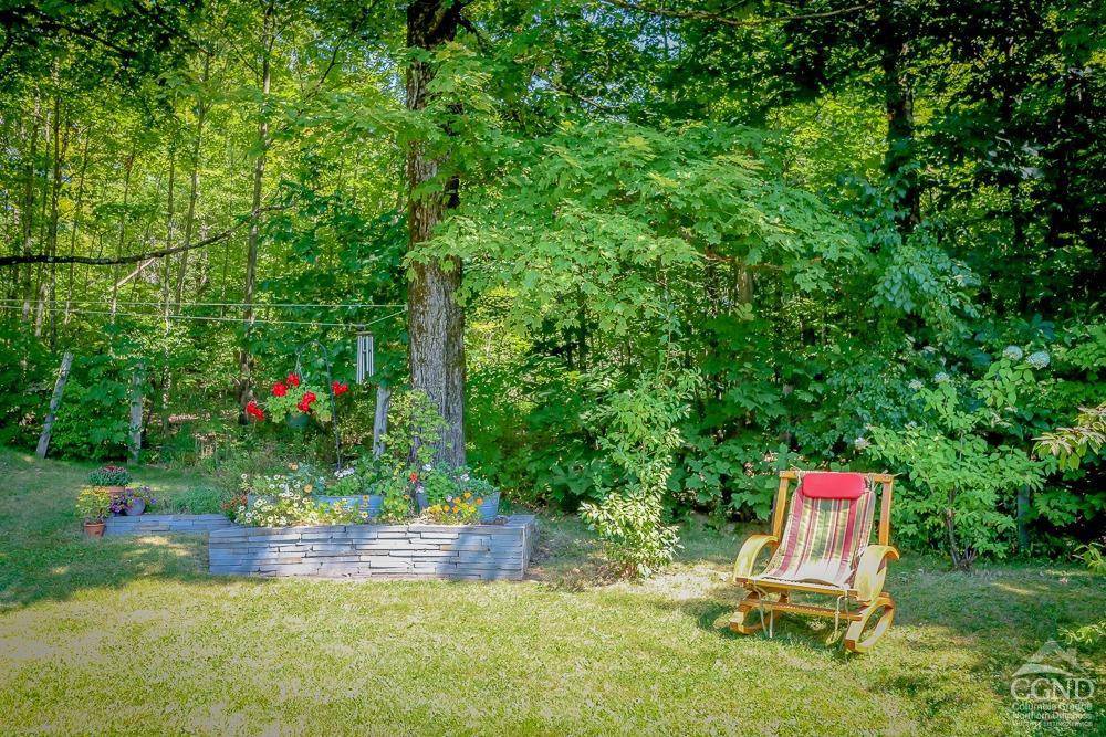 Ghent, NY 12075,44 Spring Hill LN