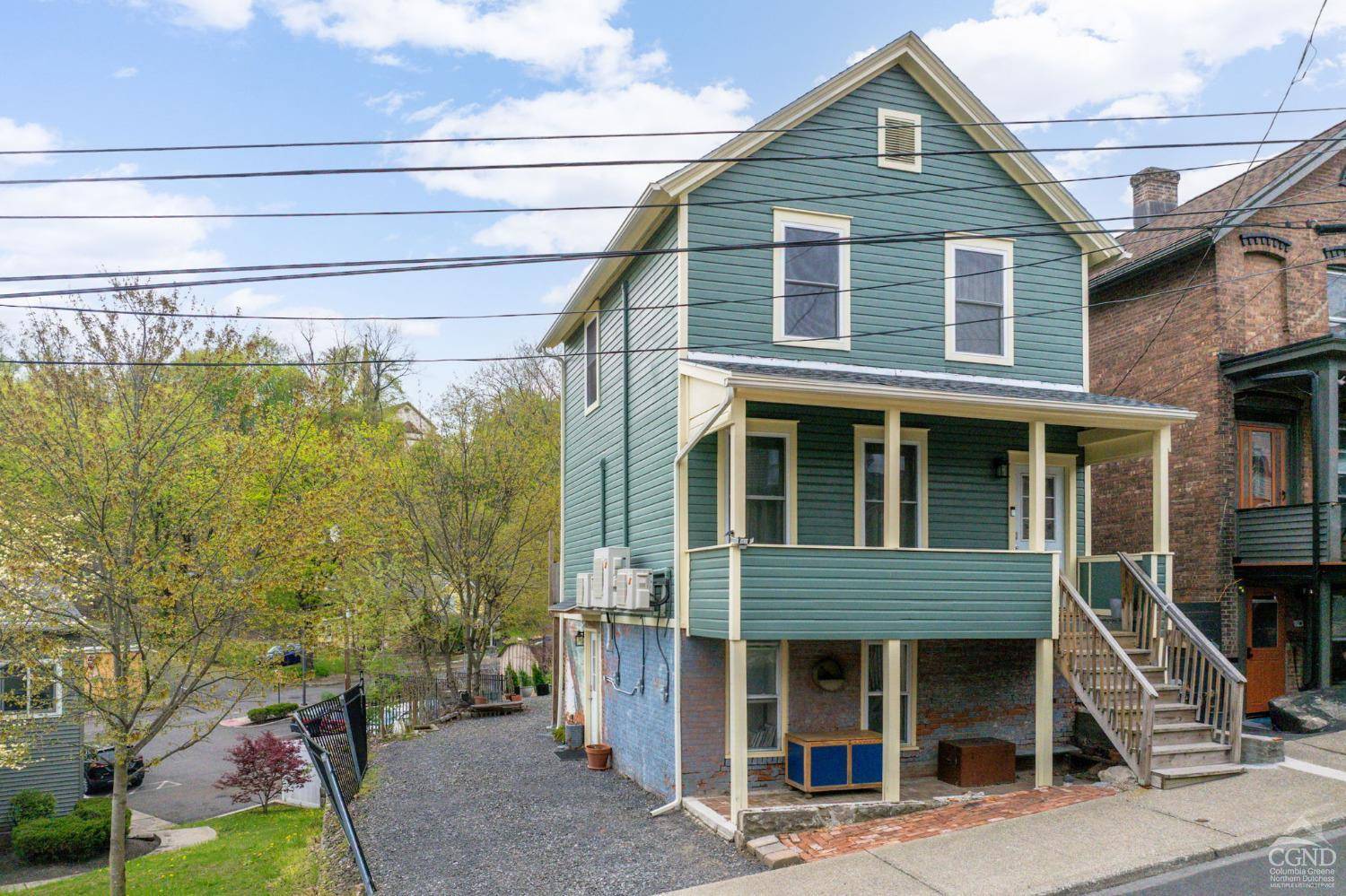 Kingston, NY 12401,117 Newkirk AVE