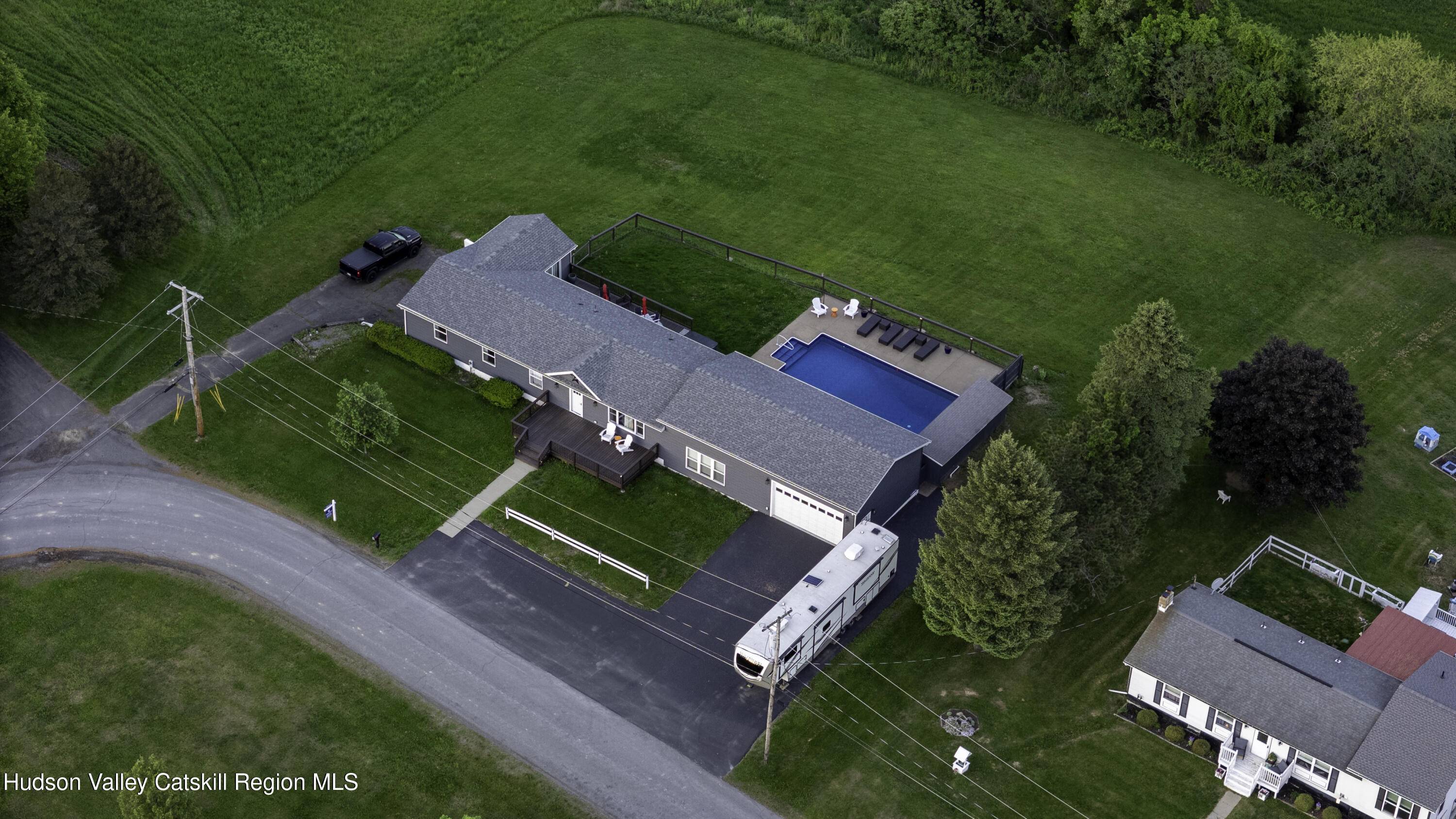 Hudson, NY 12534,43 Klibar RD