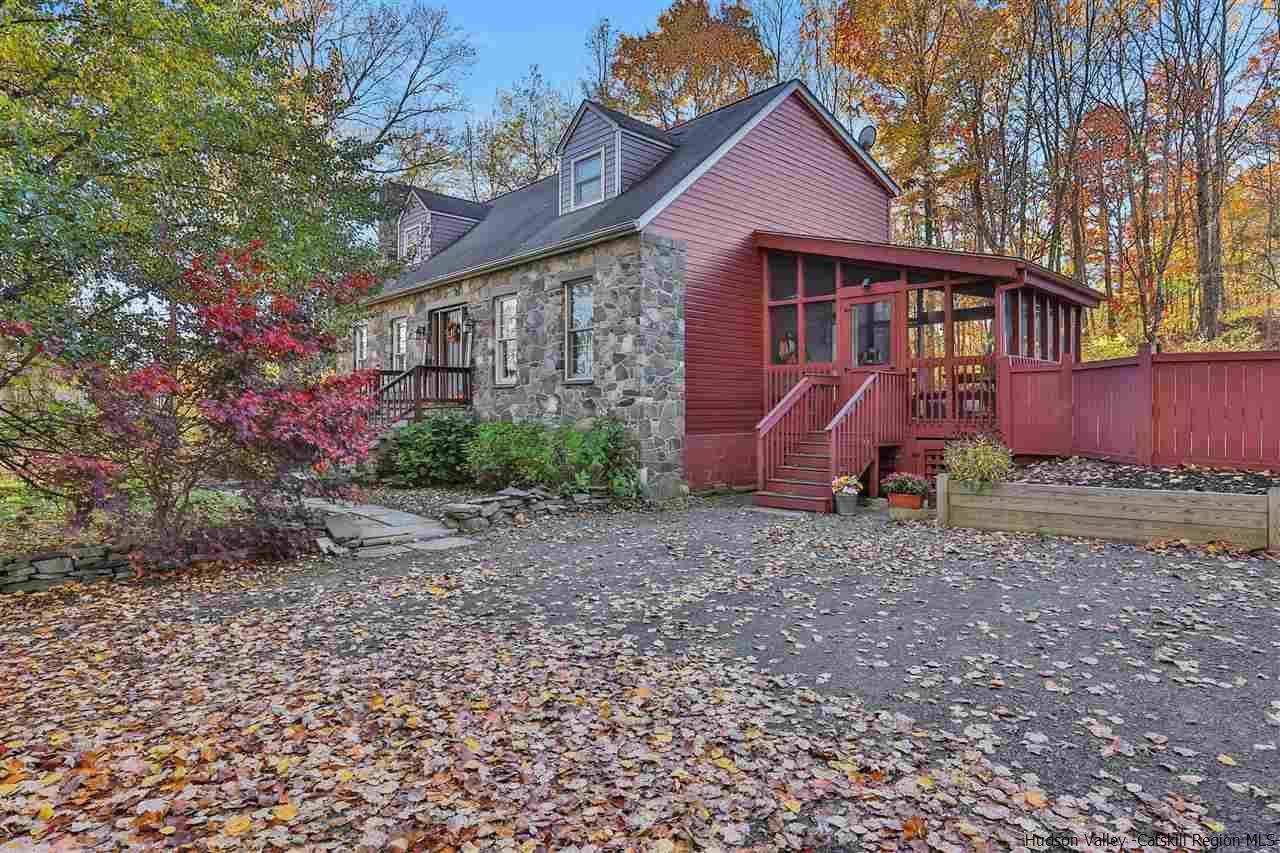 New Paltz, NY 12561,219 S Ohioville