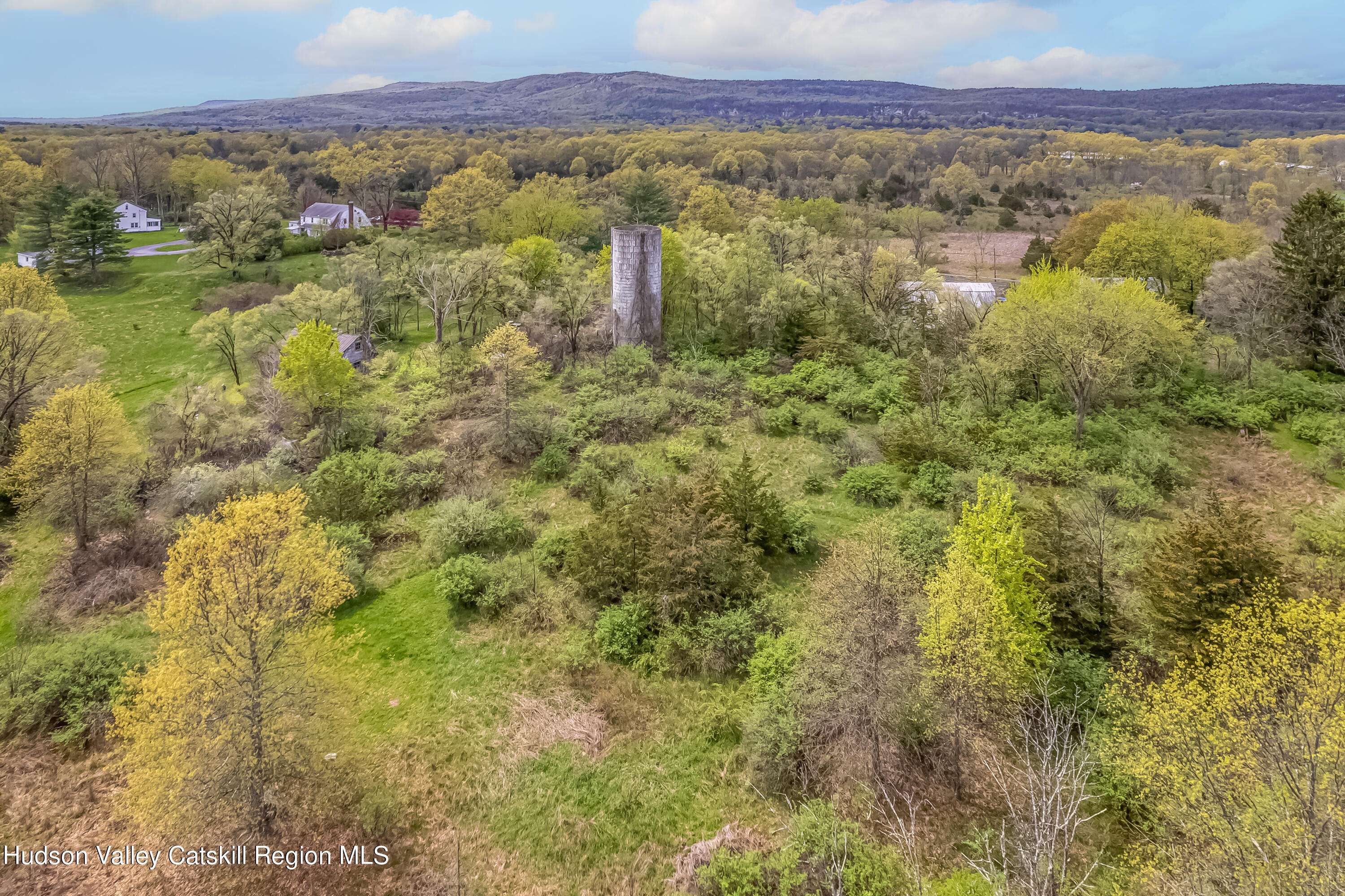 New Paltz, NY 12561,468 Ny-32