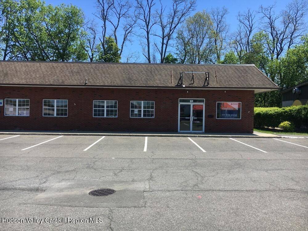 Kingston, NY 12401,590-626 Ulster AVE