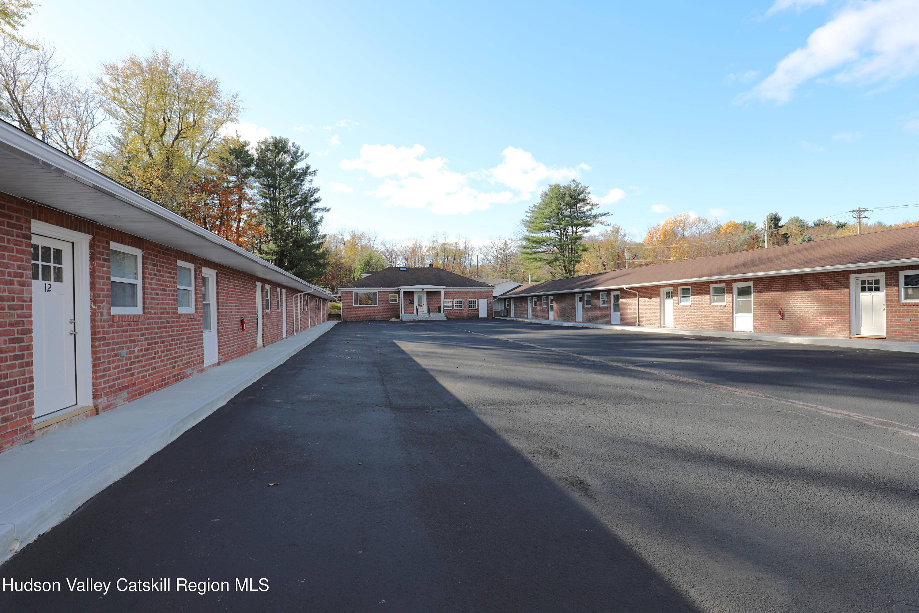 New Baltimore, NY 12124,14311 Route 9w