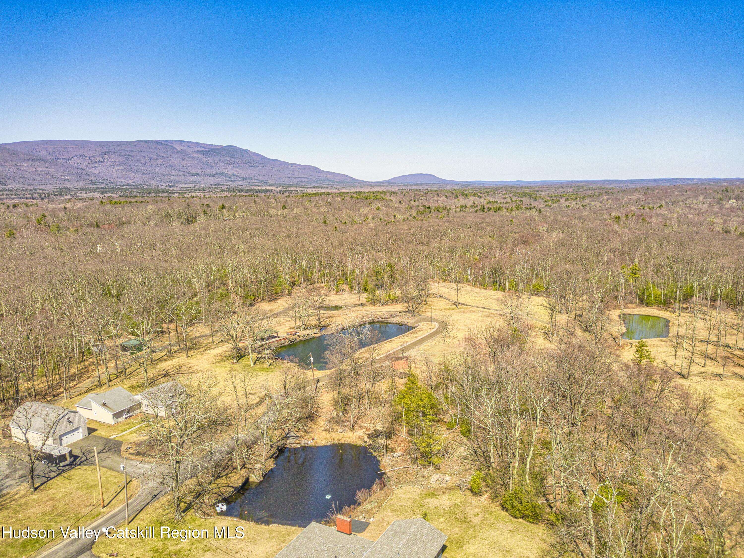 Saugerties, NY 12477,53-55 Stay RD