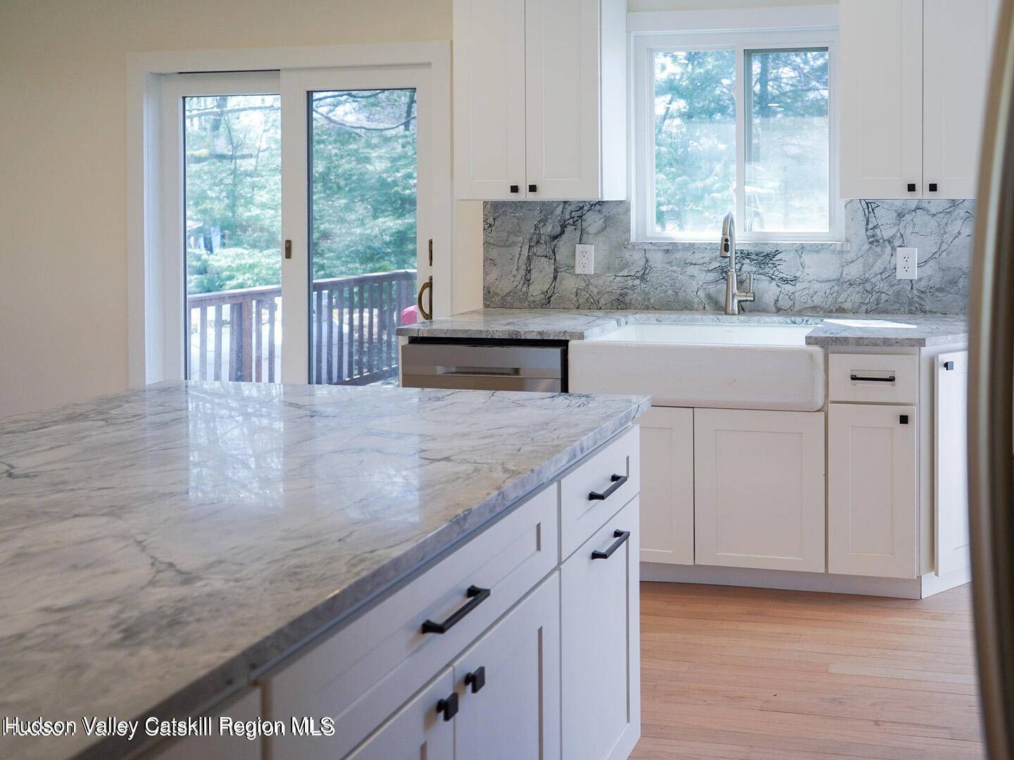 Rhinebeck, NY 12572,16 Trinity PL