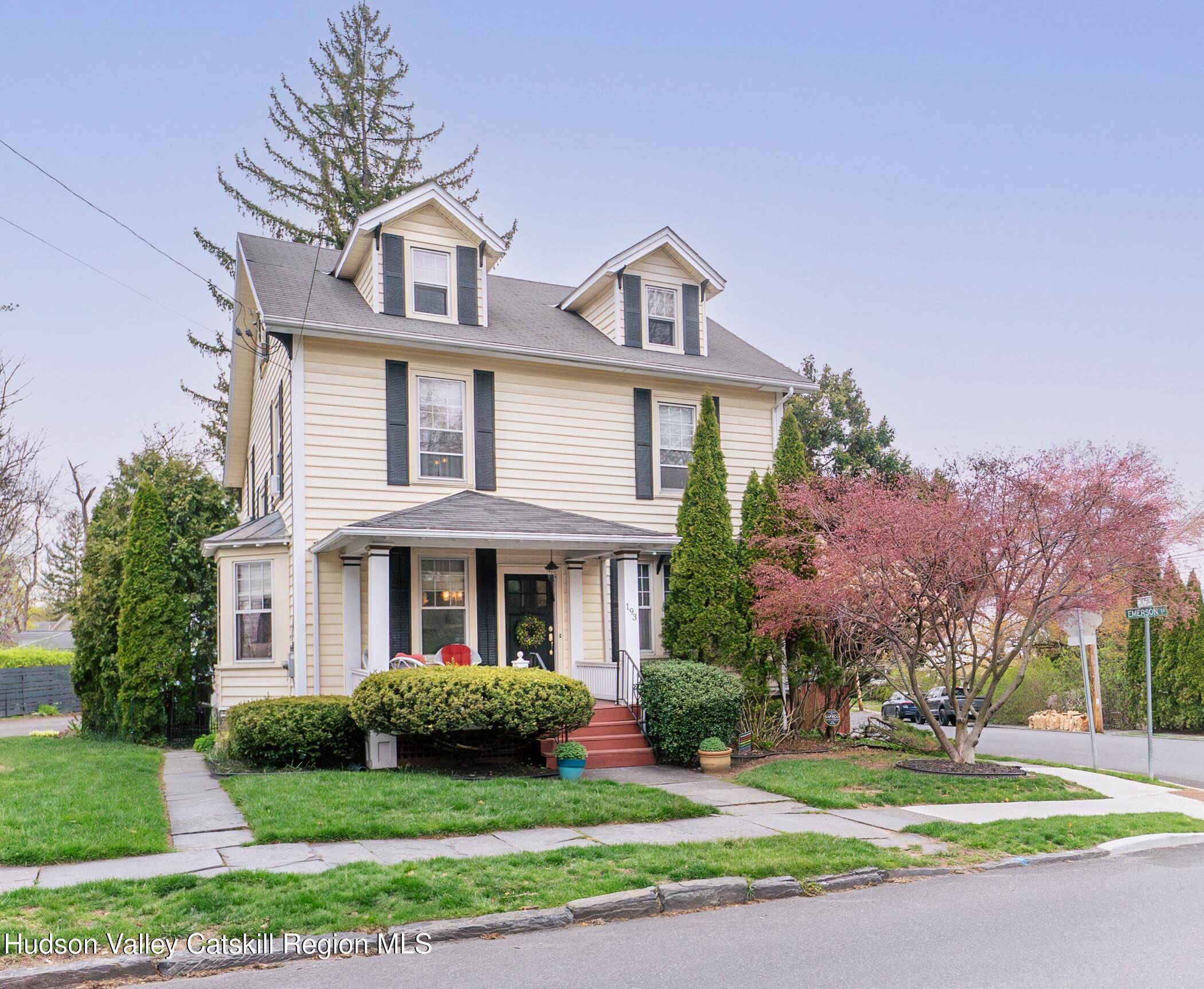 Kingston, NY 12401,193 Pearl ST
