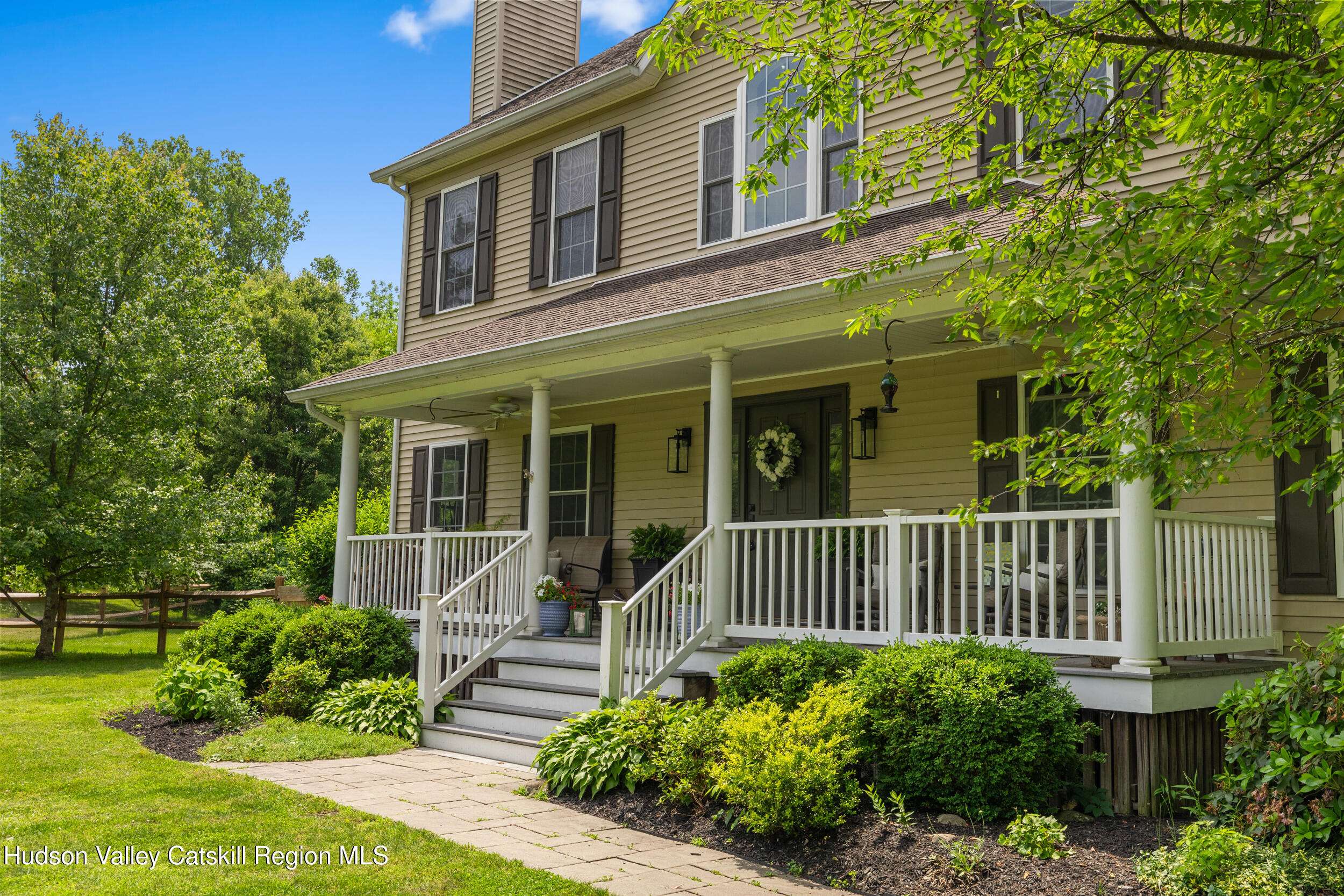 New Paltz, NY 12561,29 Hawk Hill RD