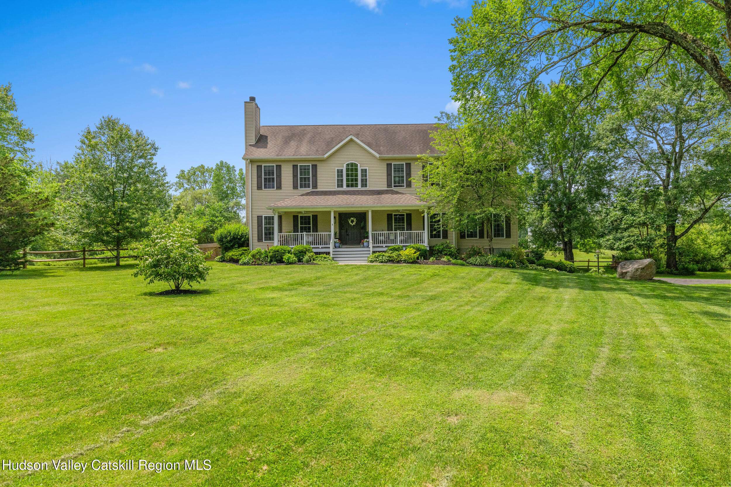New Paltz, NY 12561,29 Hawk Hill RD