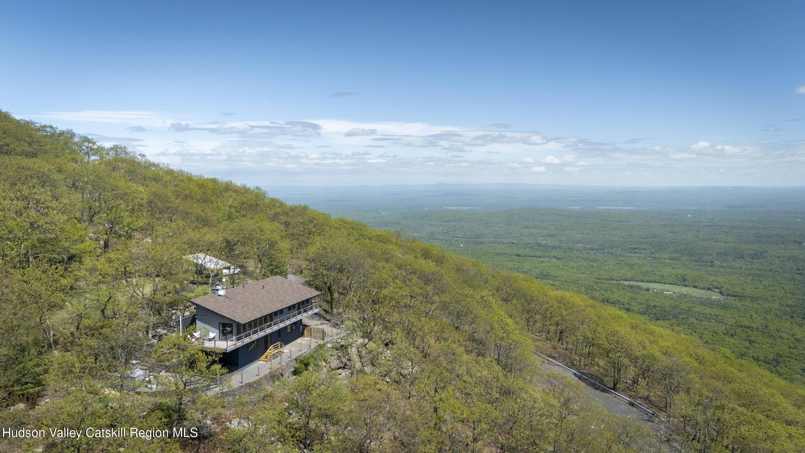 Woodstock, NY 12498,299 California Quarry RD