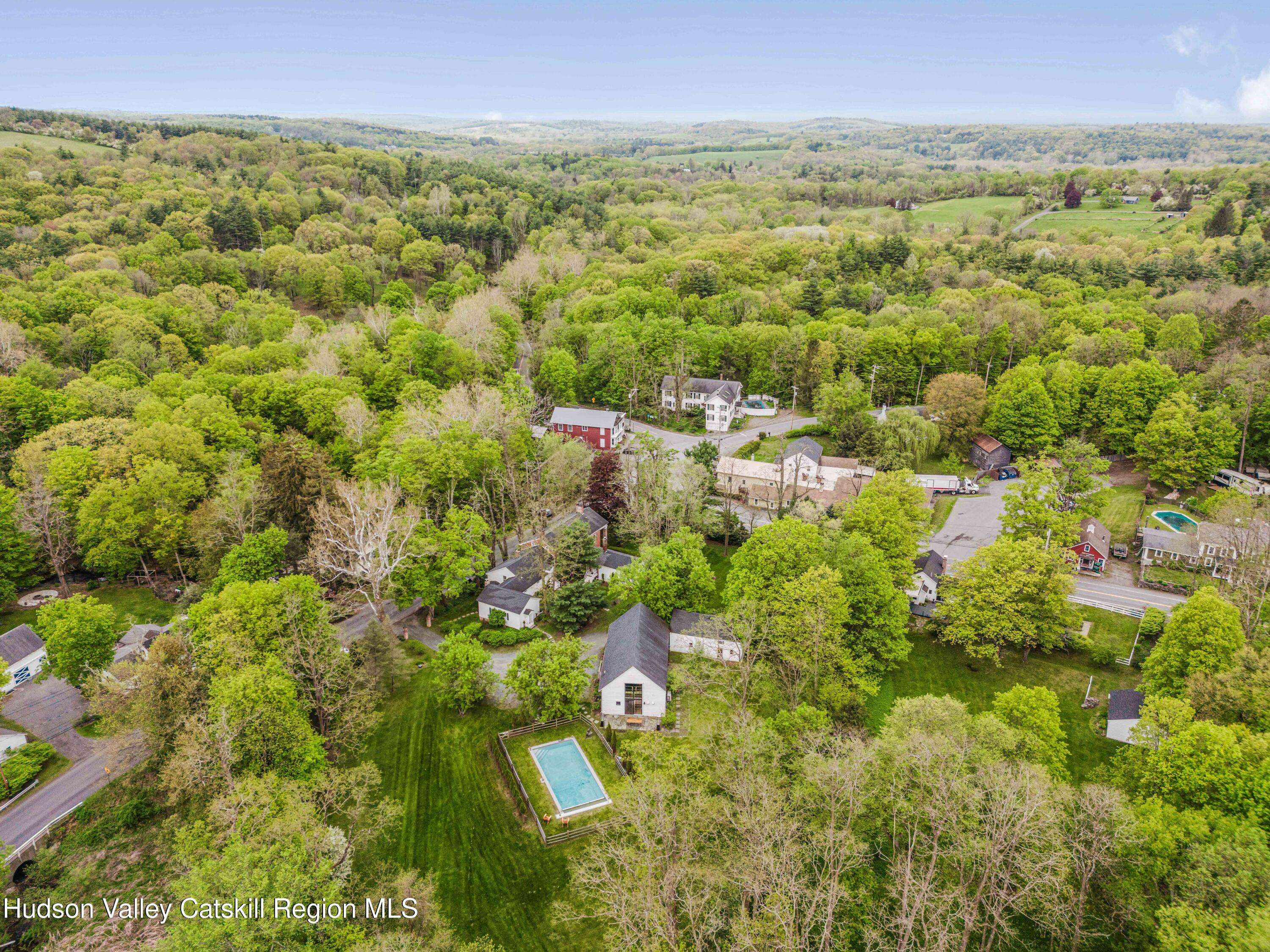 Chatham, NY 12037,632 Albany TPKE