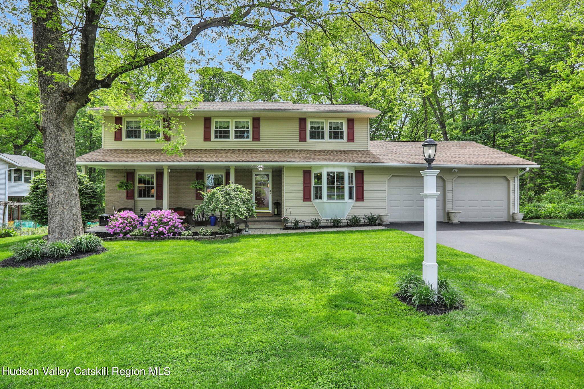Hurley, NY 12443,135 Fairway Drive