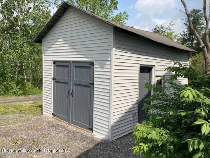 Tannersville, NY 12485,27 Grays LN