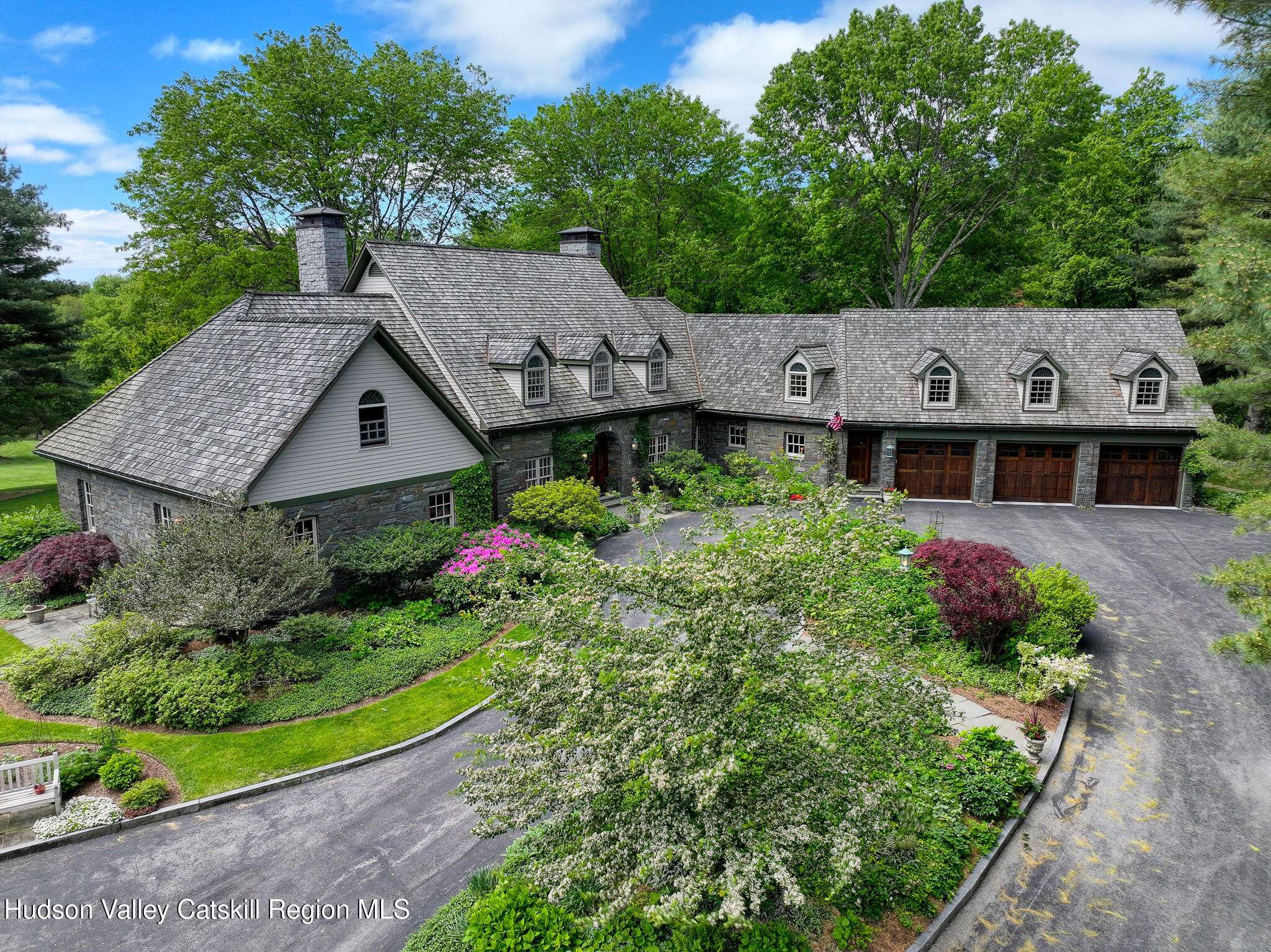 Pleasant Valley, NY 12569,189 Freedom RD