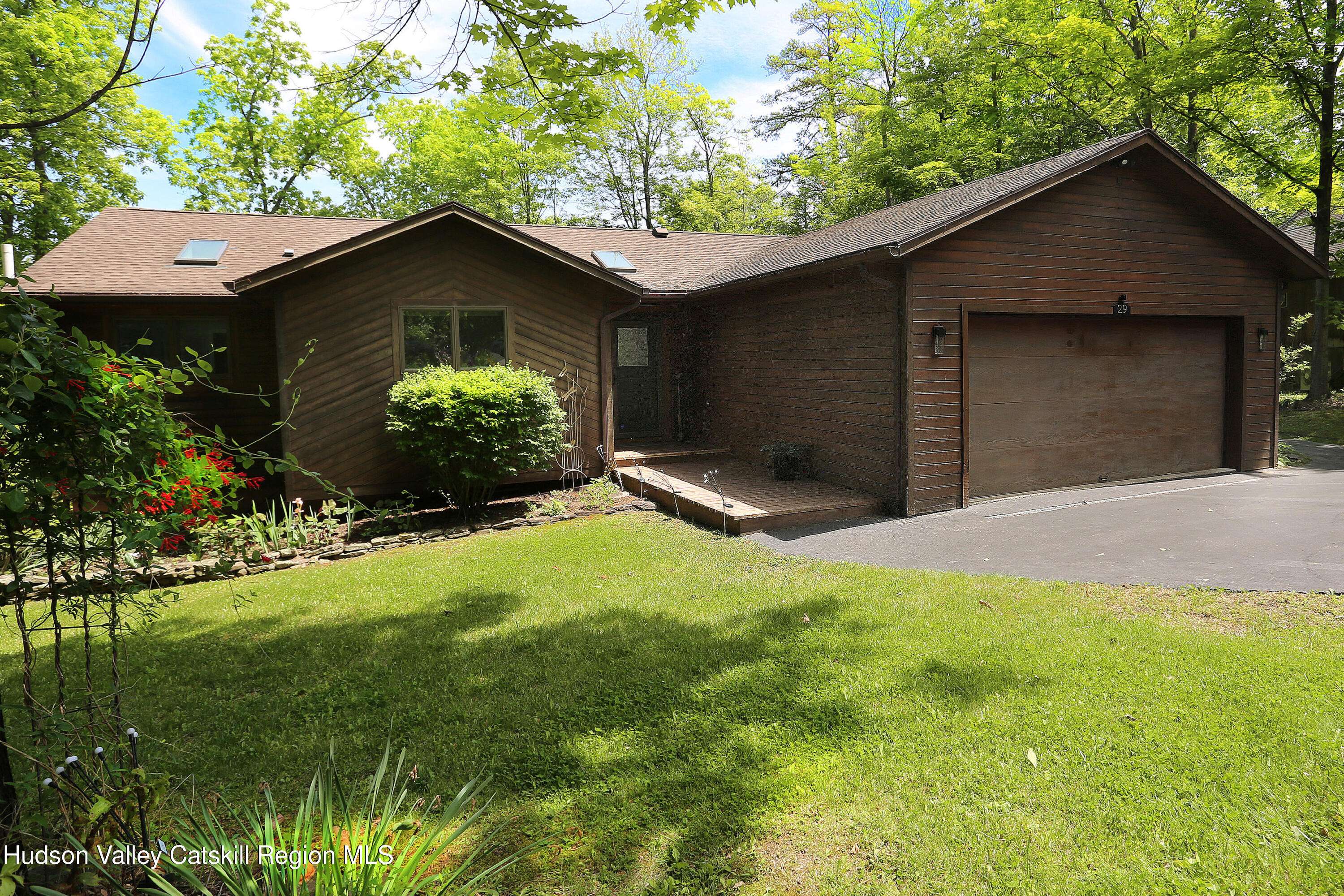 Athens, NY 12015,29 Ambassador CT
