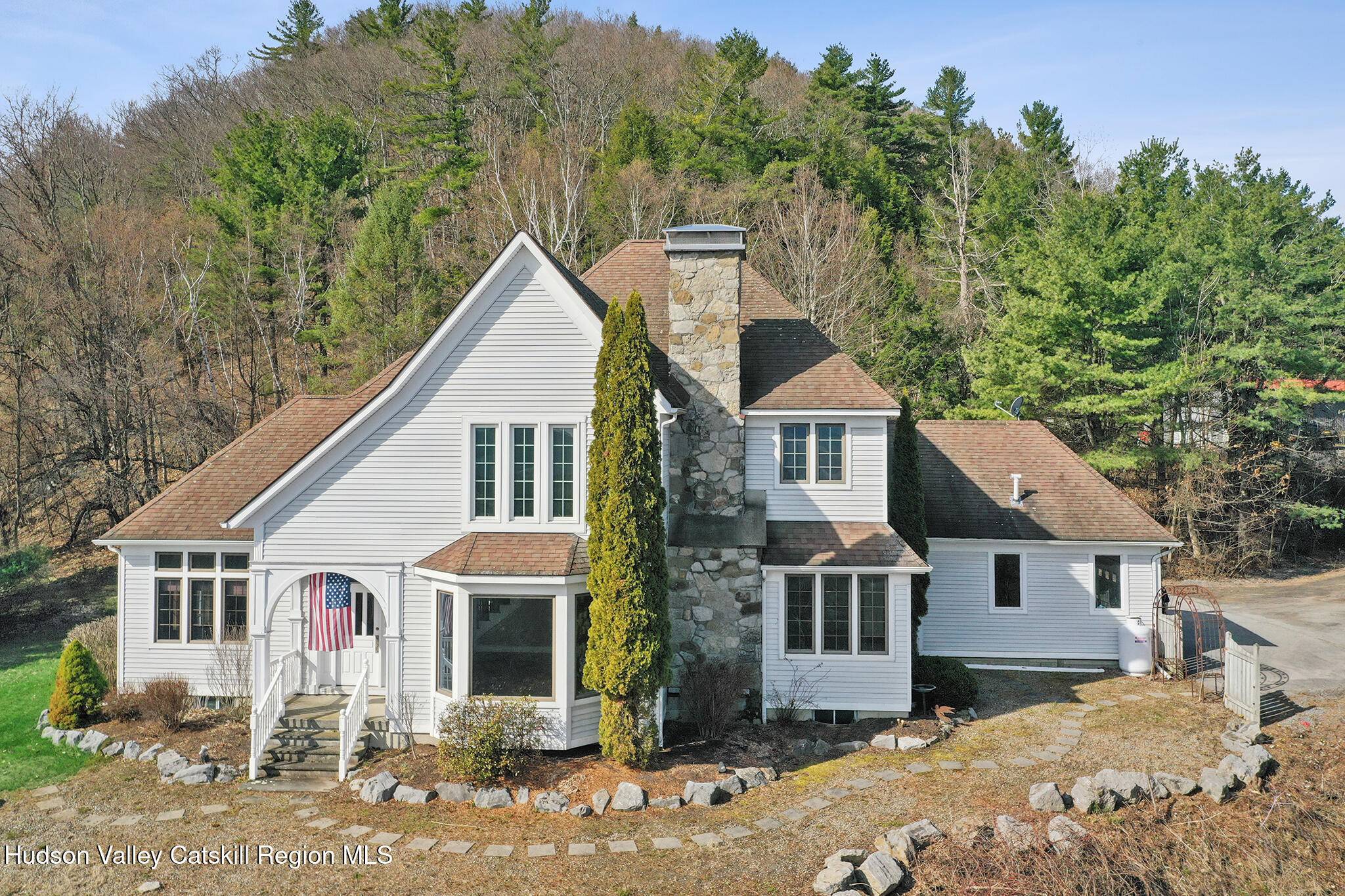 Schoharie, NY 12157,921 Ecker Hollow RD
