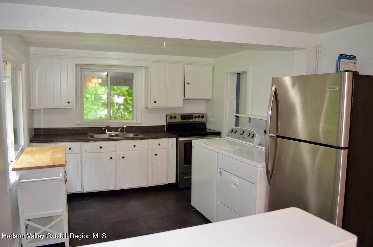 Rhinebeck, NY 12572,1240 Route 308 #1