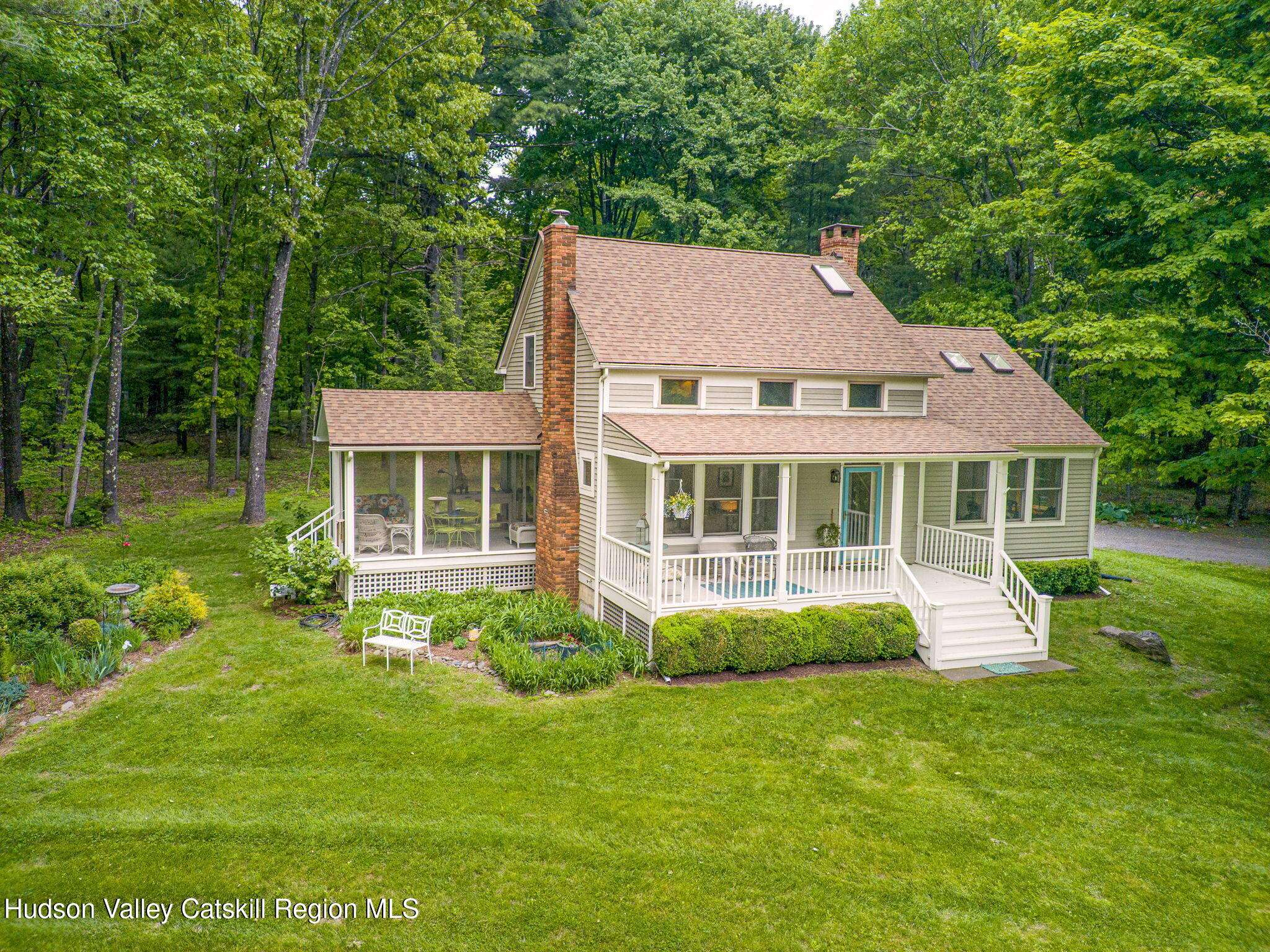 Stone Ridge, NY 12484,58 Peak RD
