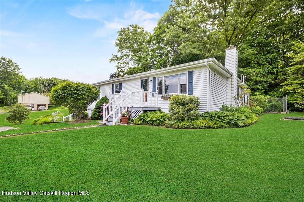 Highland, NY 12528,21 Clearwater RD