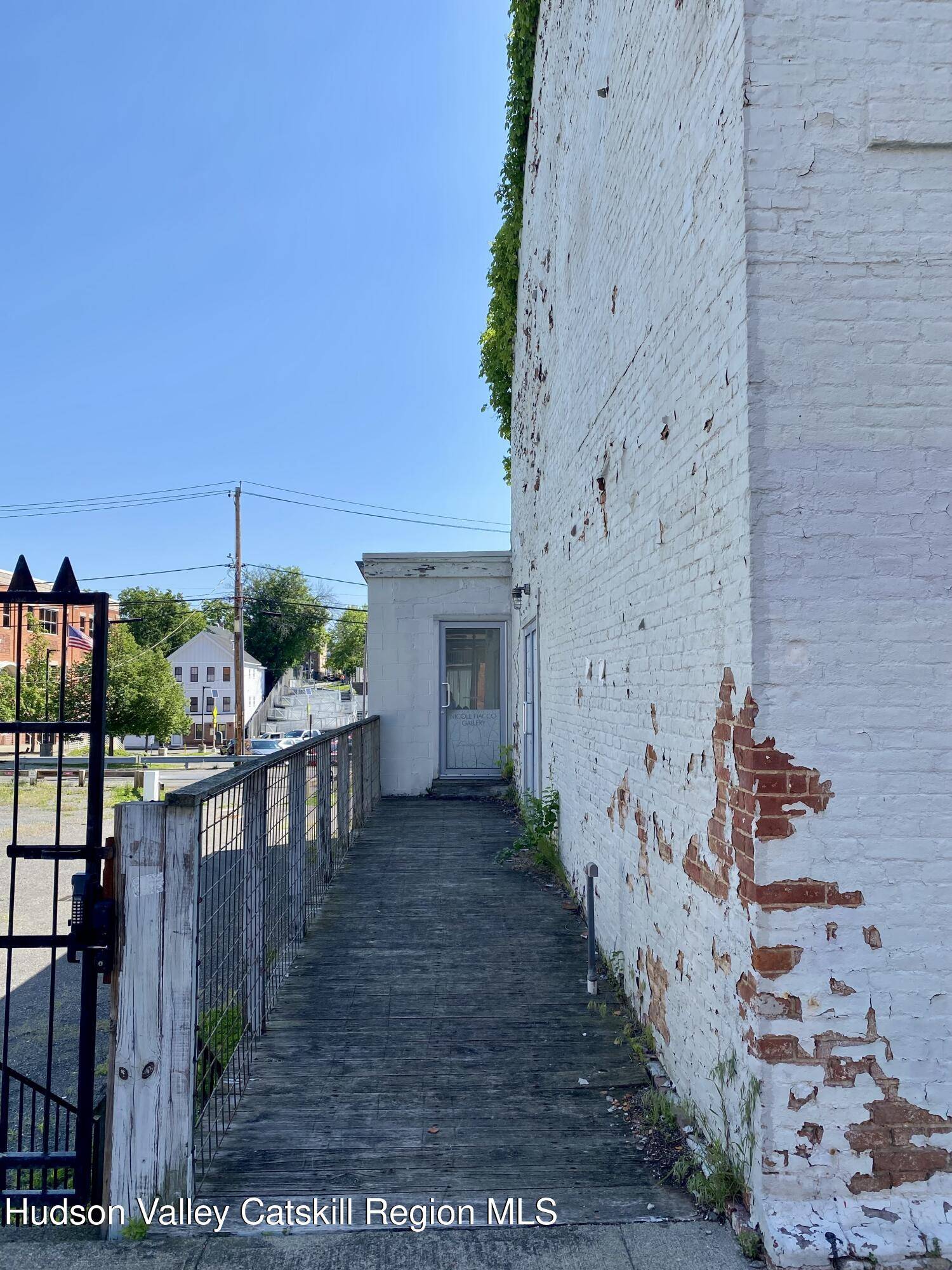 Hudson, NY 12534,336 Warren ST