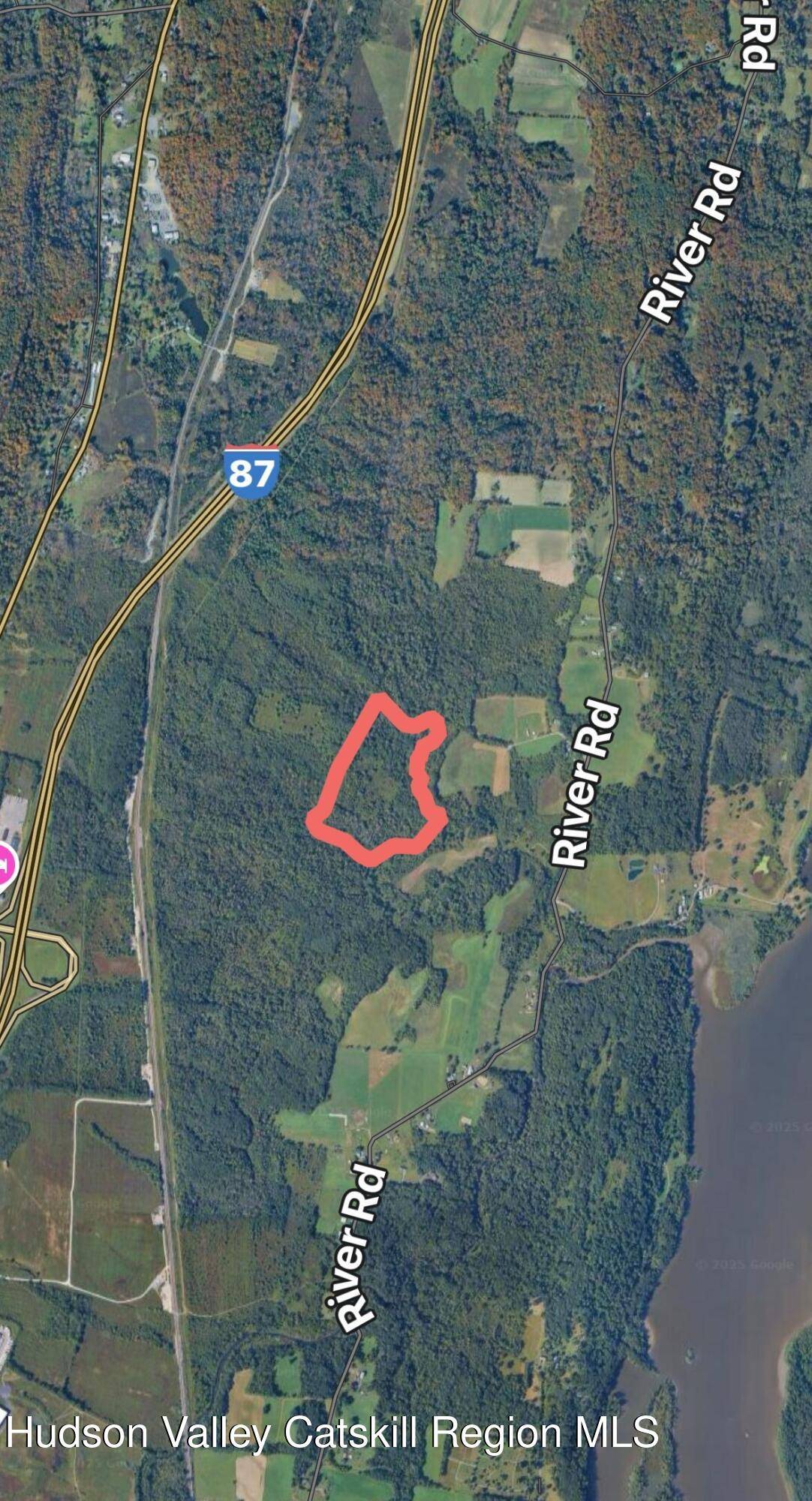 New Baltimore, NY 12124,0 E Hawley LN