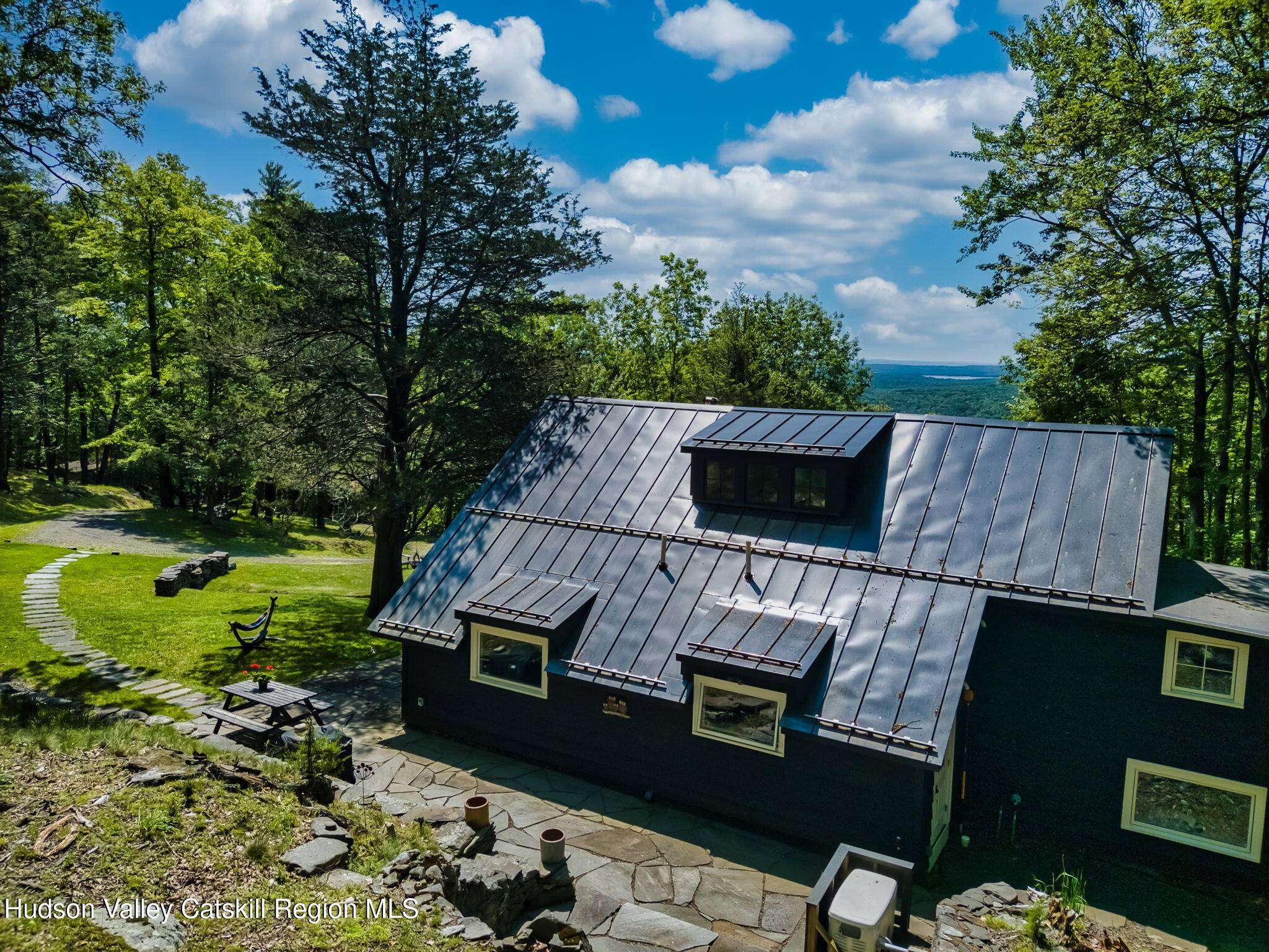 Woodstock, NY 12498,76-78 Mid Mountain Way