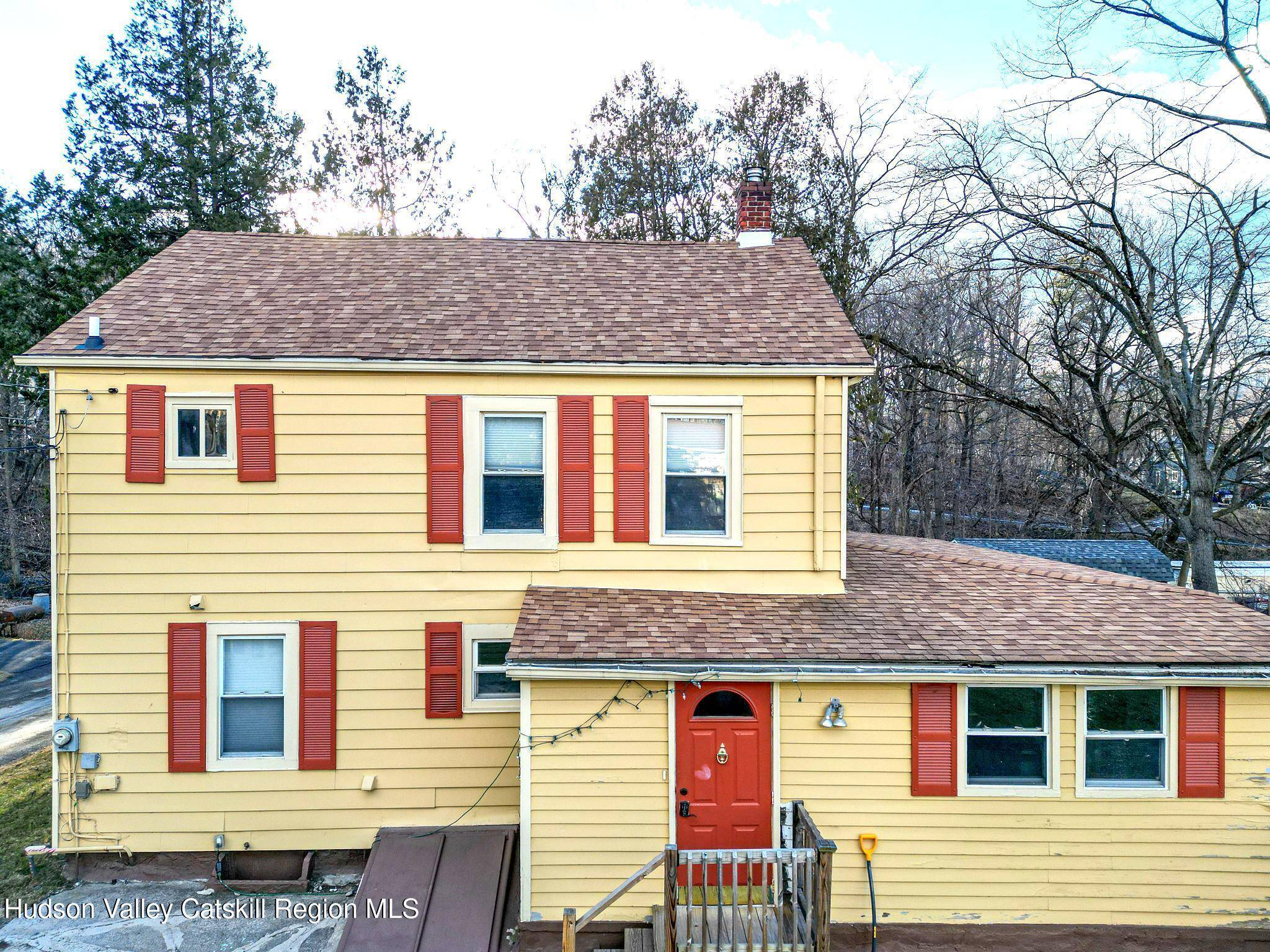 Kingston, NY 12401,834 First AVE