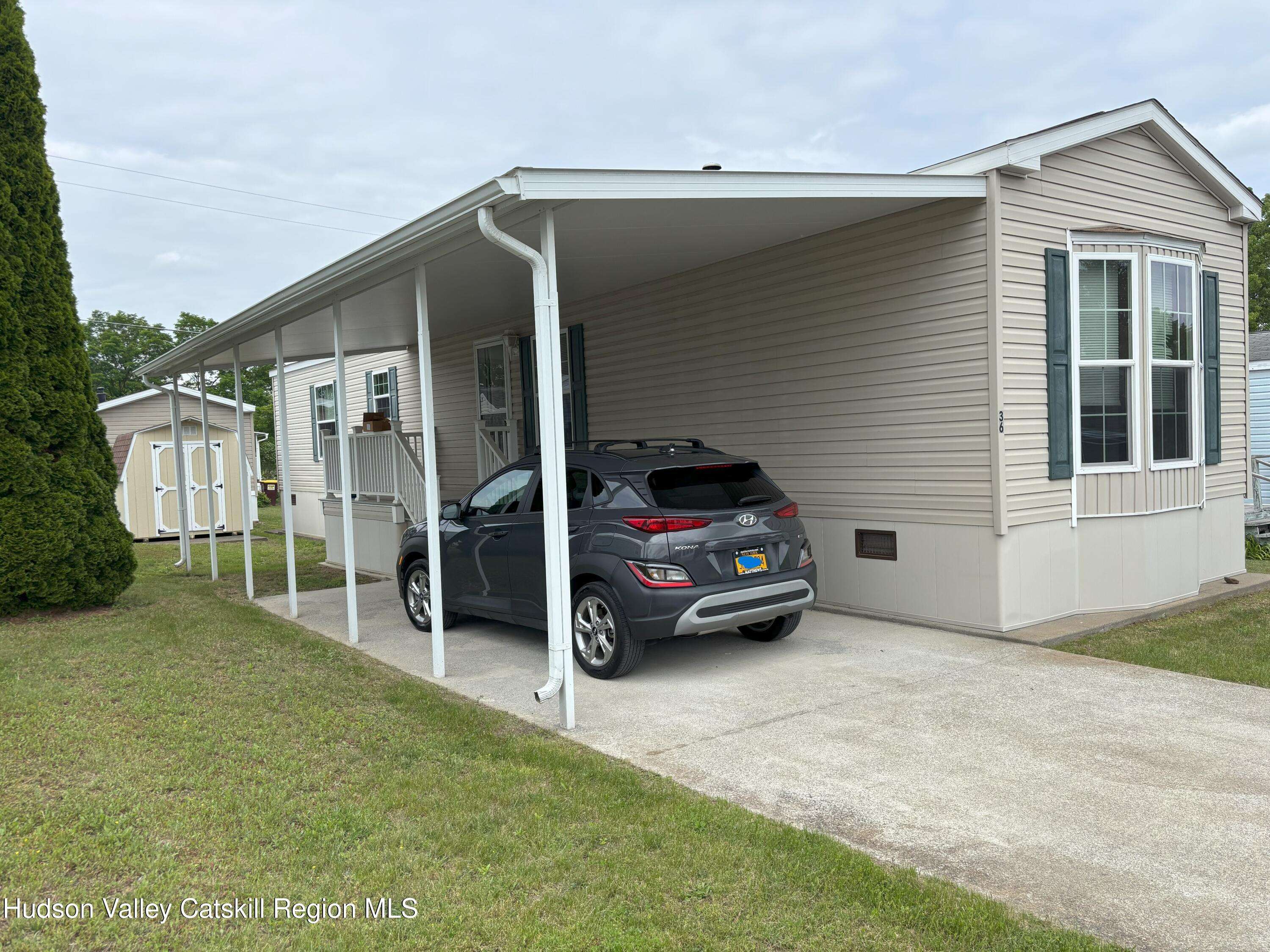 Hudson, NY 12534,3459 Route 9 ##36