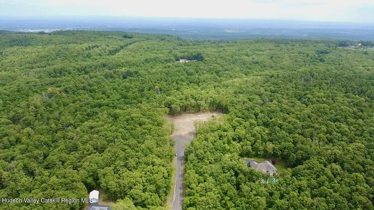 Coxsackie, NY 12051,11 Rock Hill RD