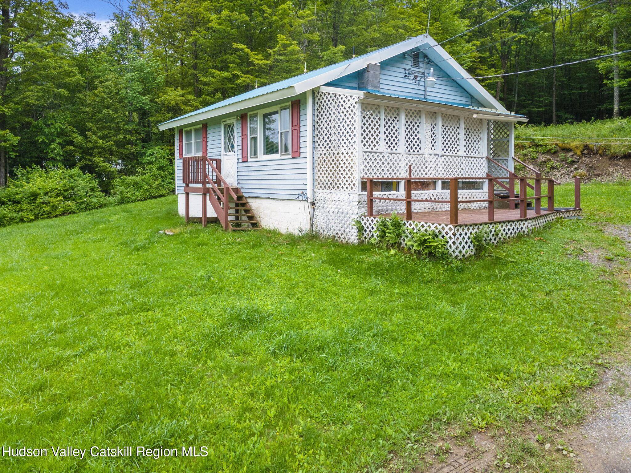 Cobleskill, NY 12043,334 Greenbush RD