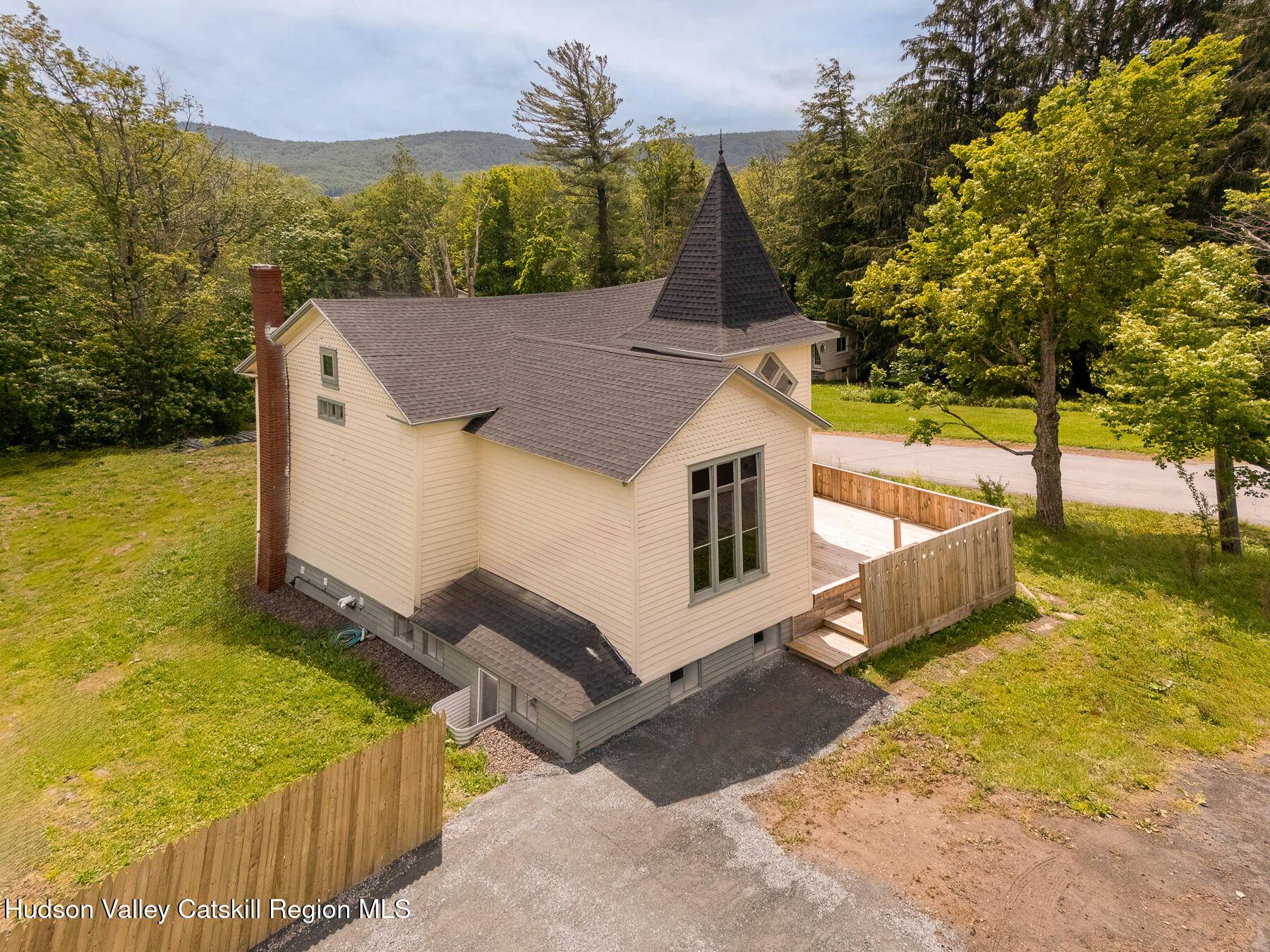 Jefferson, NY 12093,150 Blenheim Hill RD