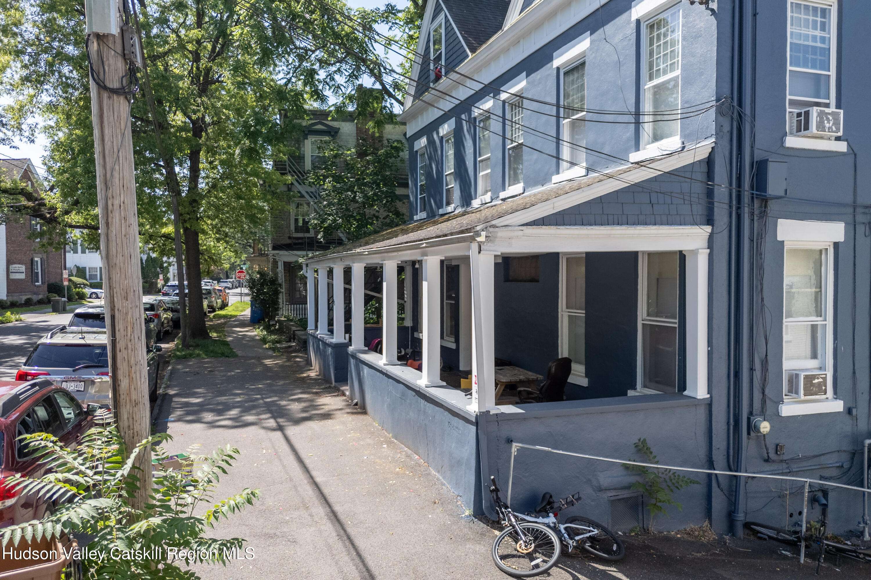 Kingston, NY 12401,95 Green ST