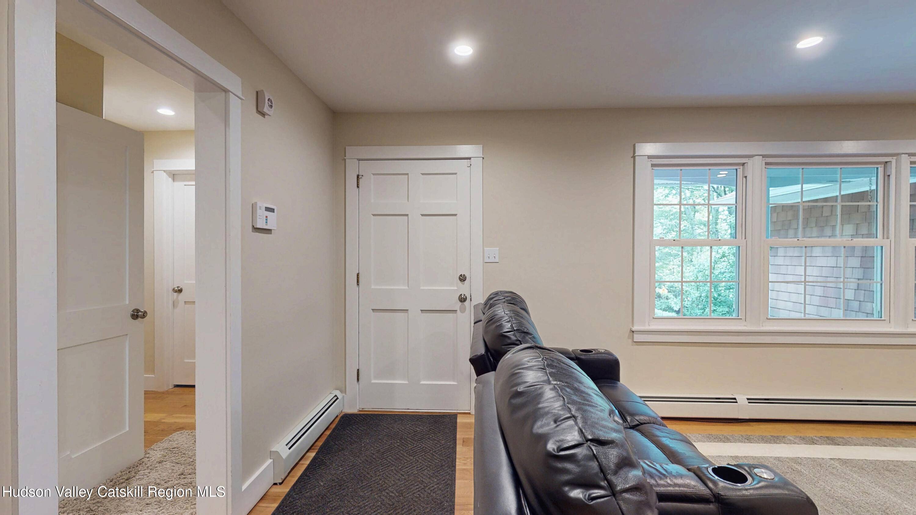 Pine Bush, NY 12566,551 Upper Mountain RD