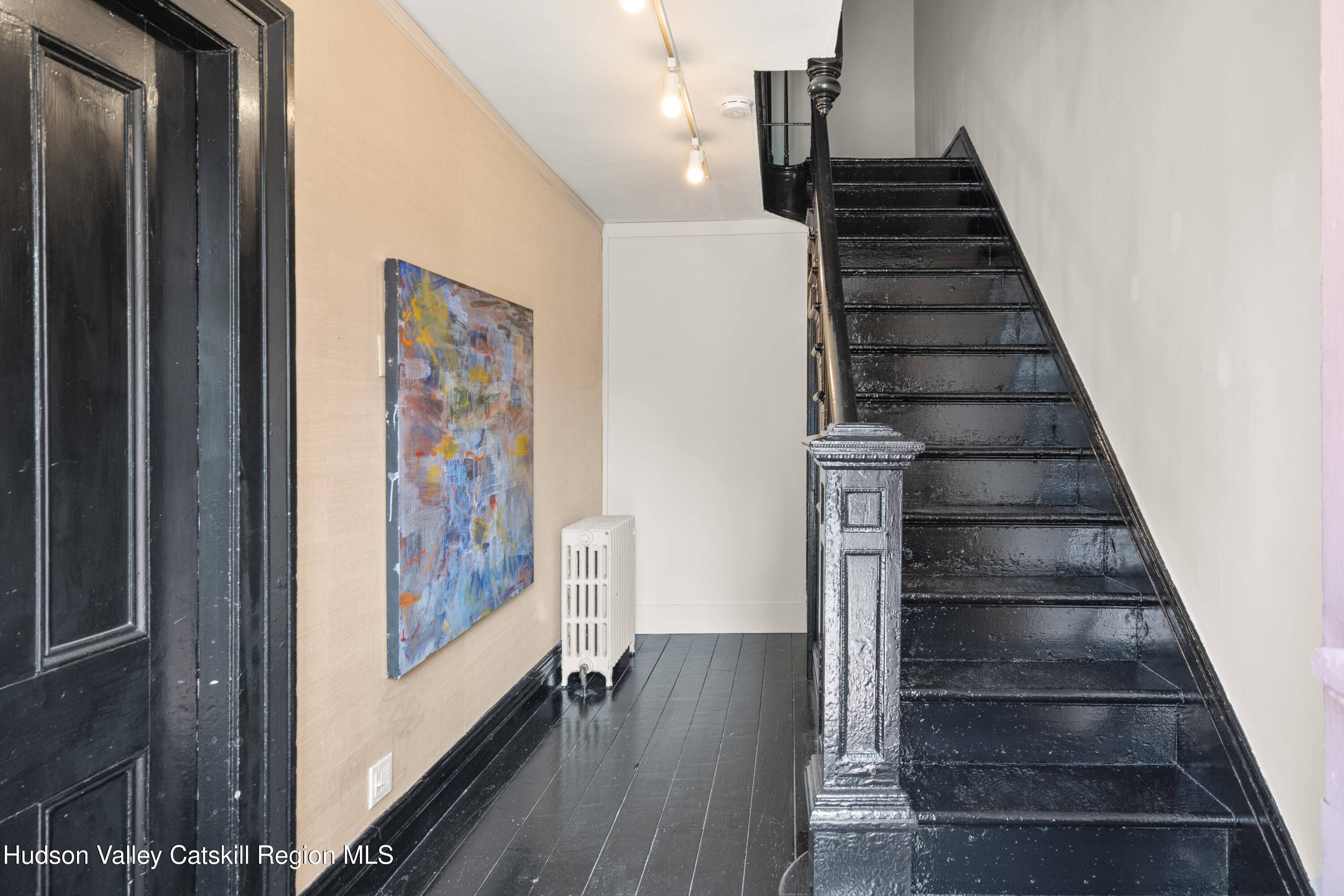 Hudson, NY 12534,356 Warren ST