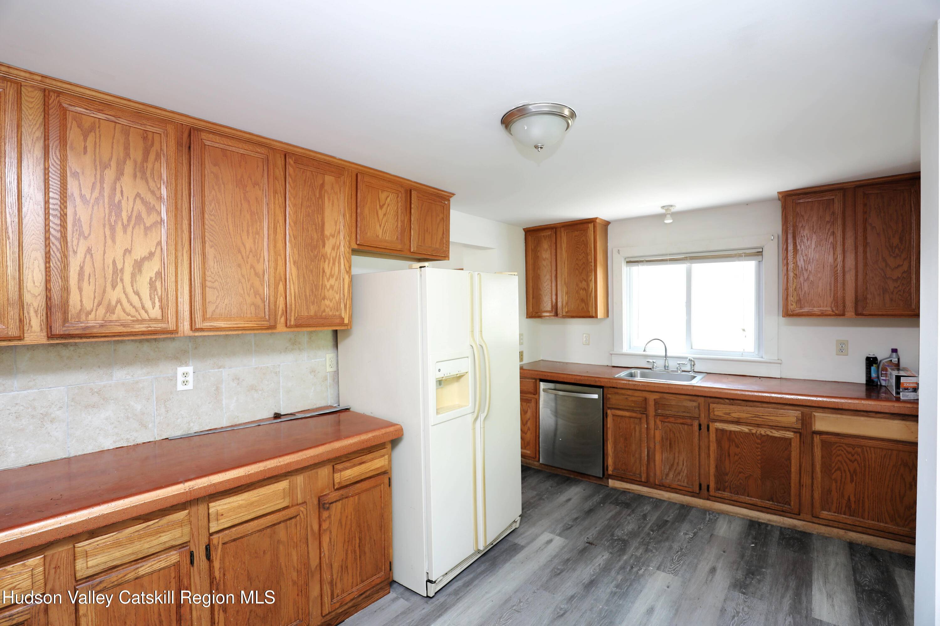 Kingston, NY 12401,47 S Pine ST
