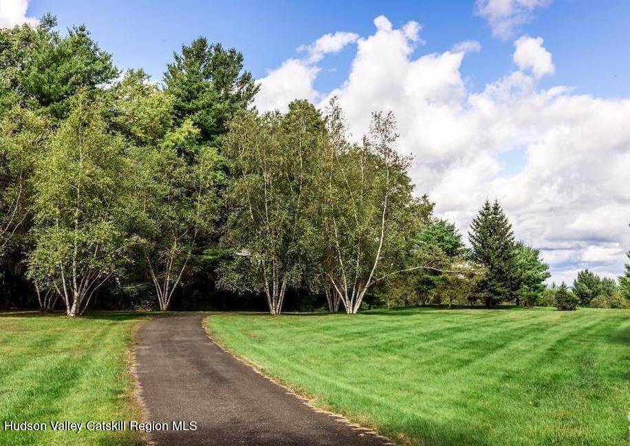Chatham, NY 12037,69 County Rte 24