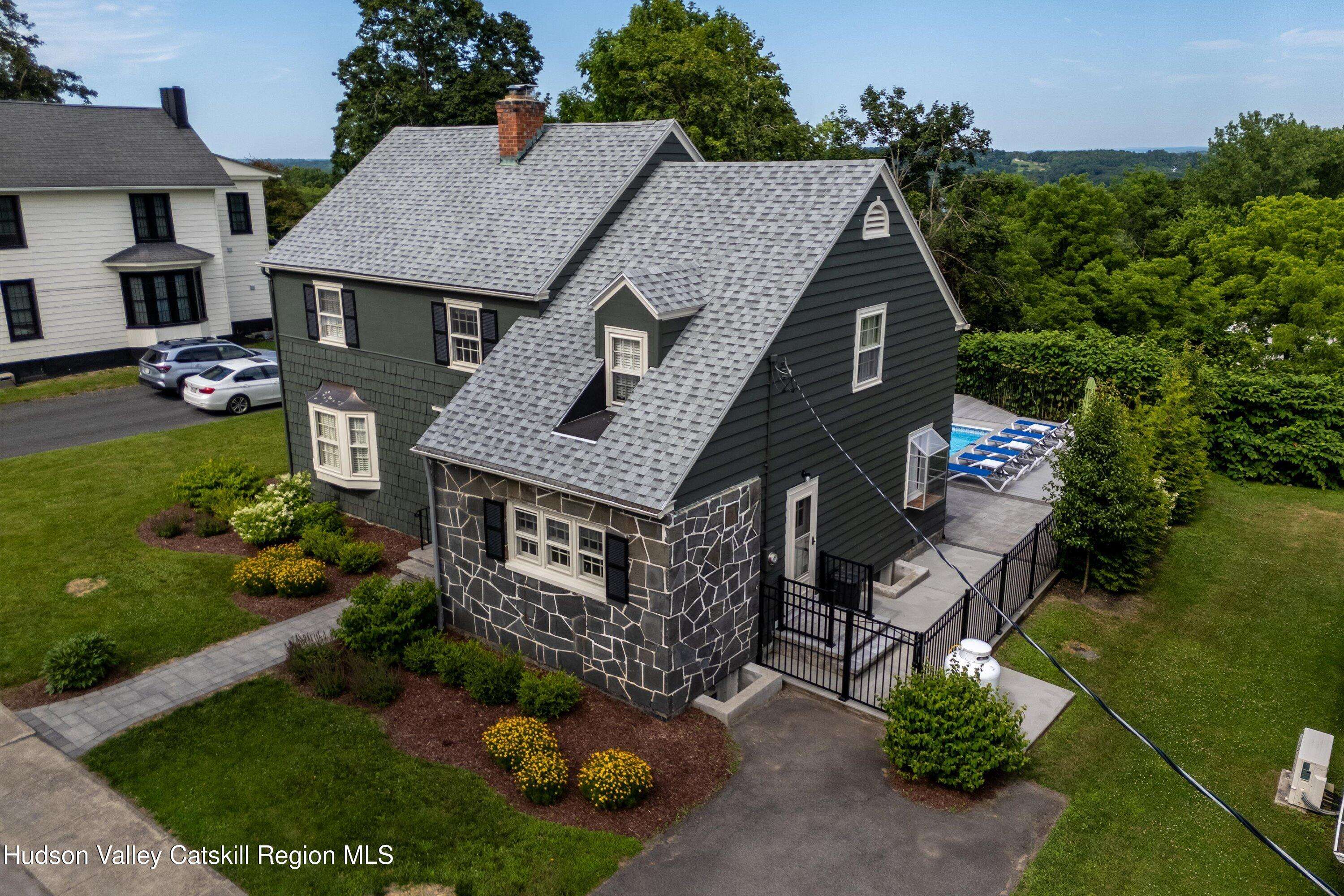 Coxsackie, NY 12051,19 Elm ST