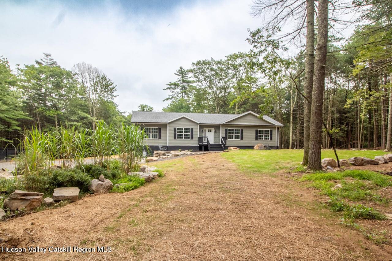 Accord, NY 12404,570 Buck RD