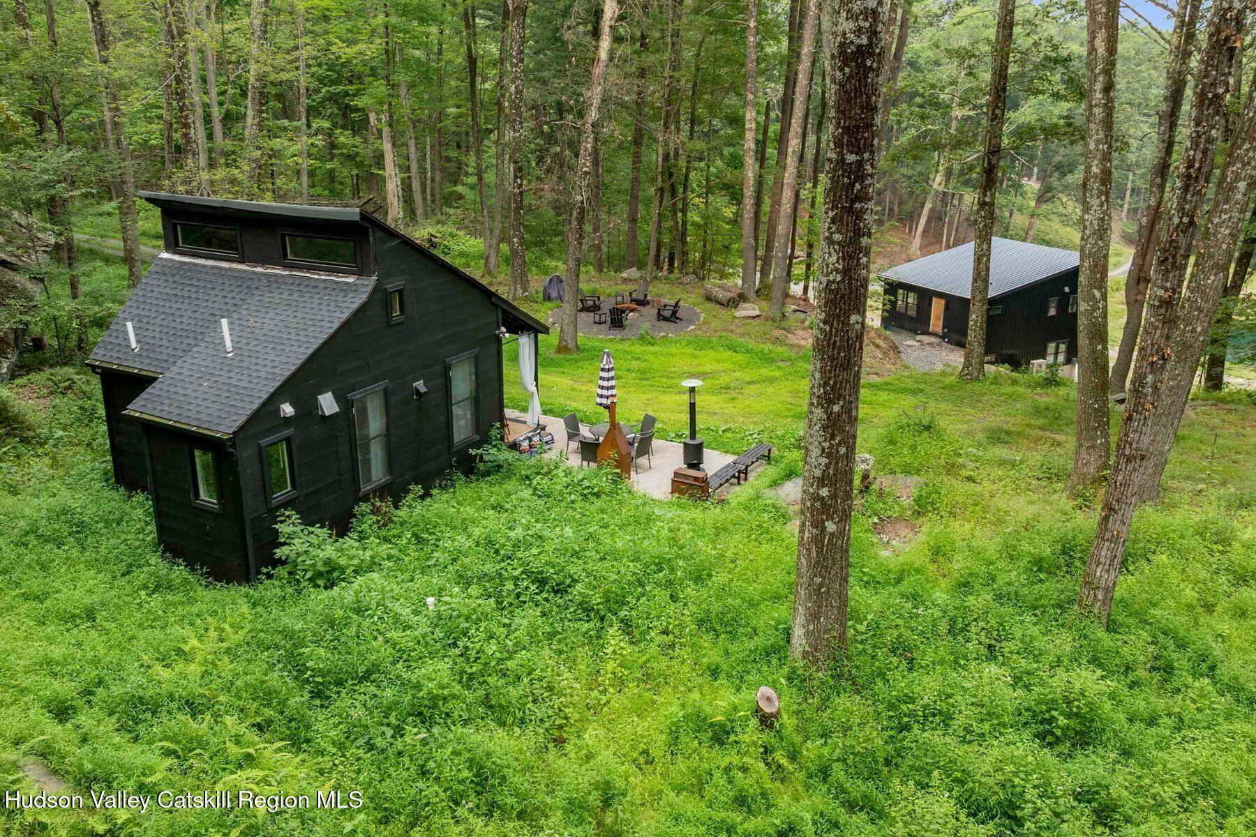 Napanoch, NY 12458,134 Irish Cape RD